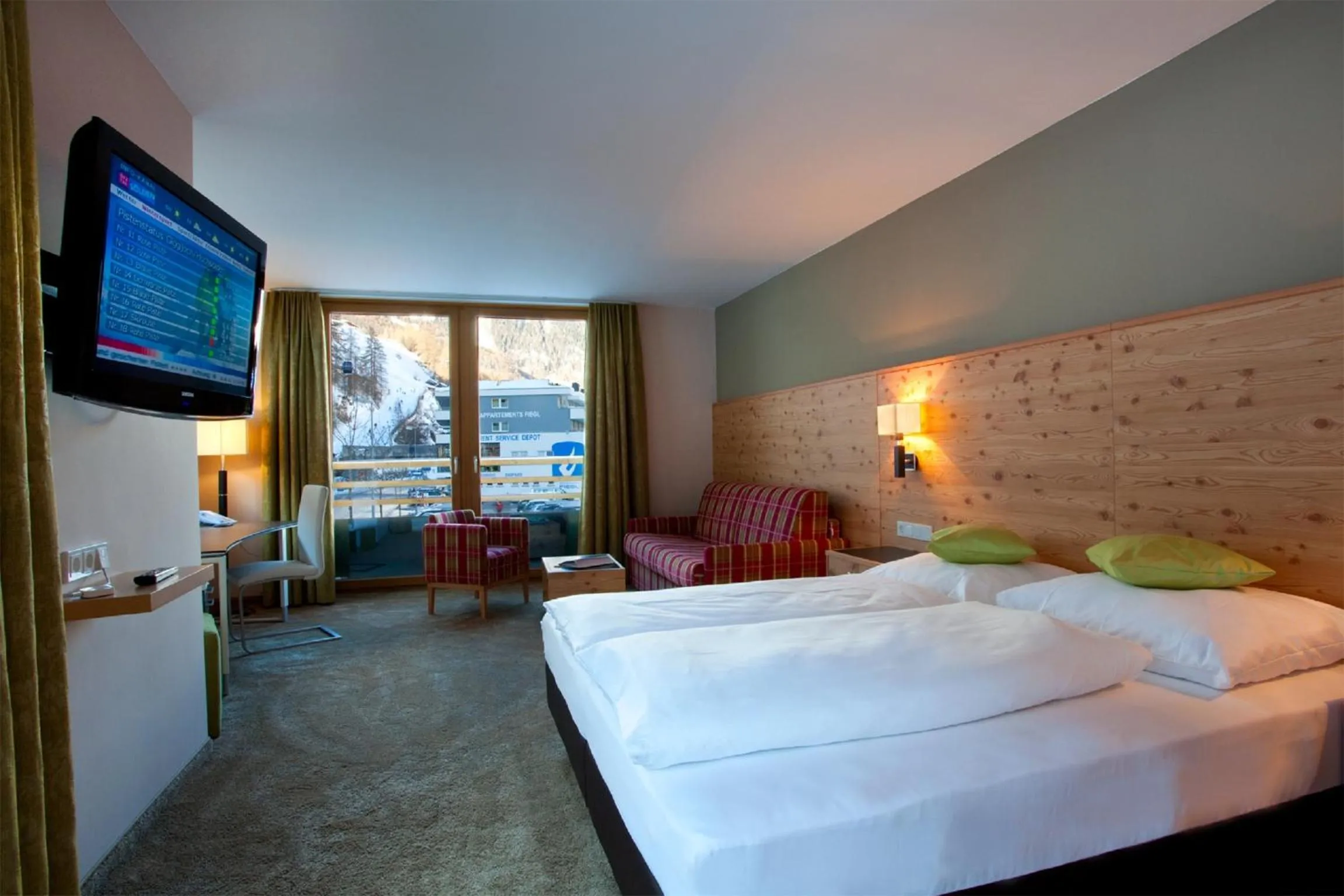 Bedroom, Bed in Hotel Bäckelar Wirt Superior