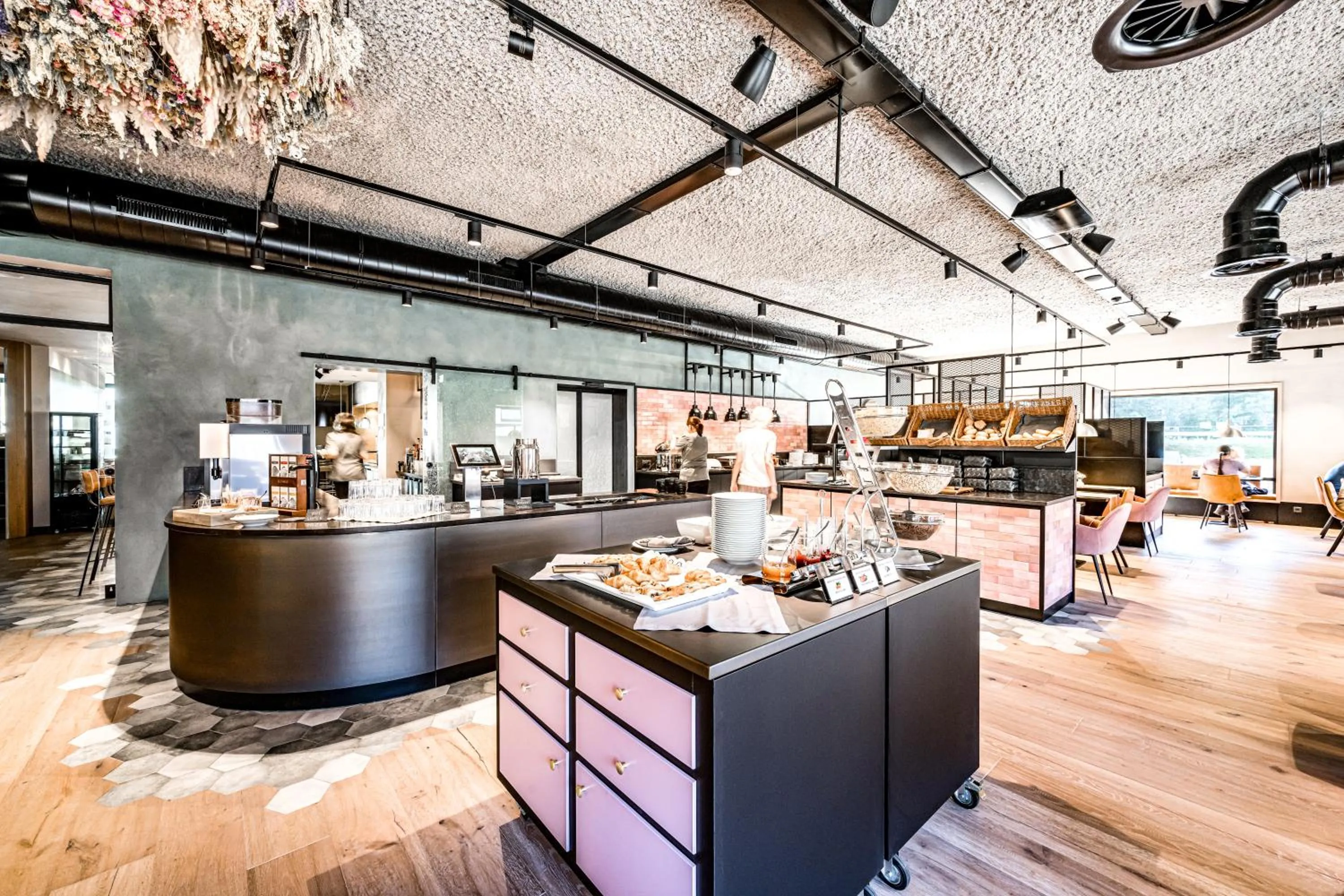 Restaurant/places to eat in Hotel Bäckelar Wirt Superior