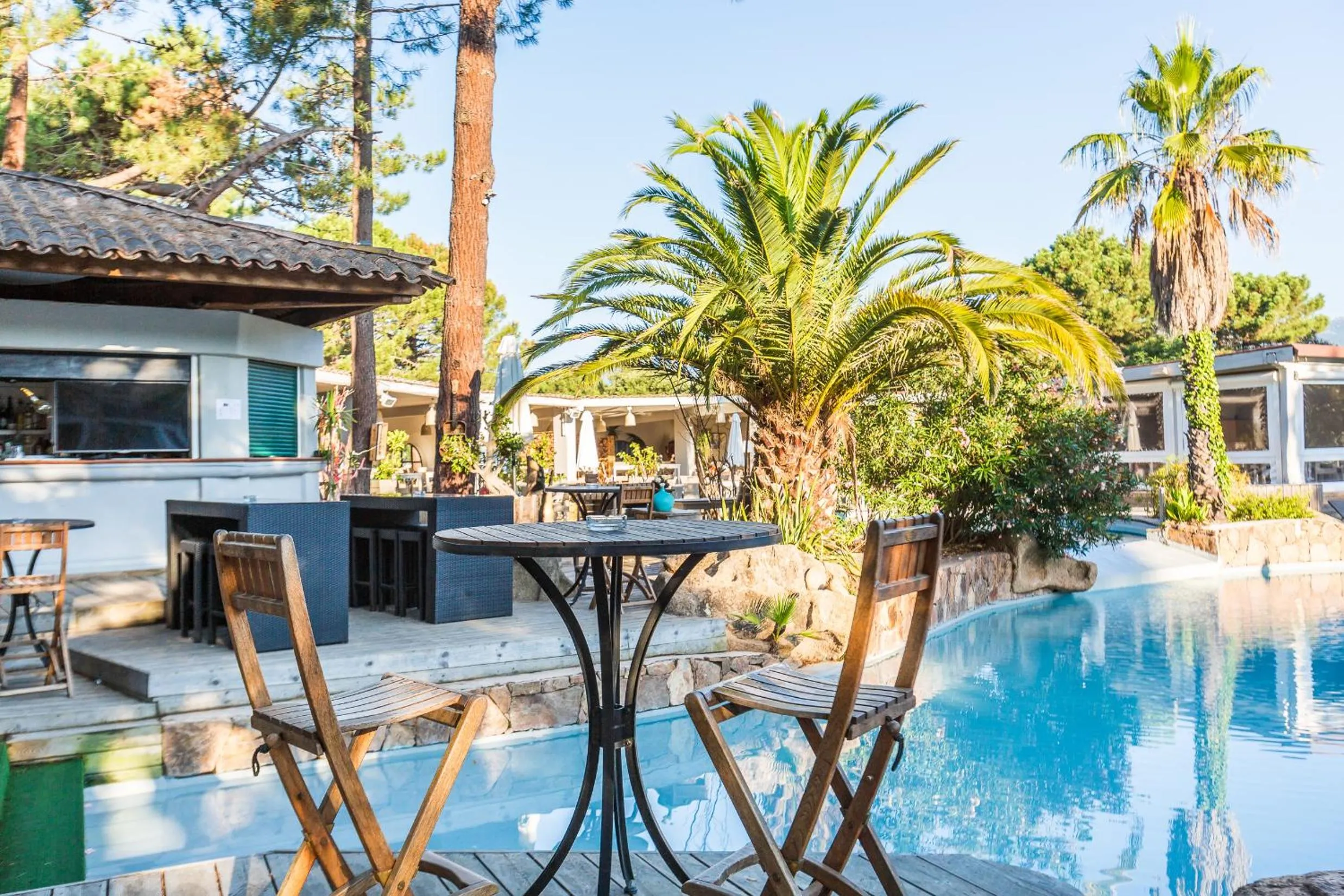 Restaurant/places to eat in Kilina