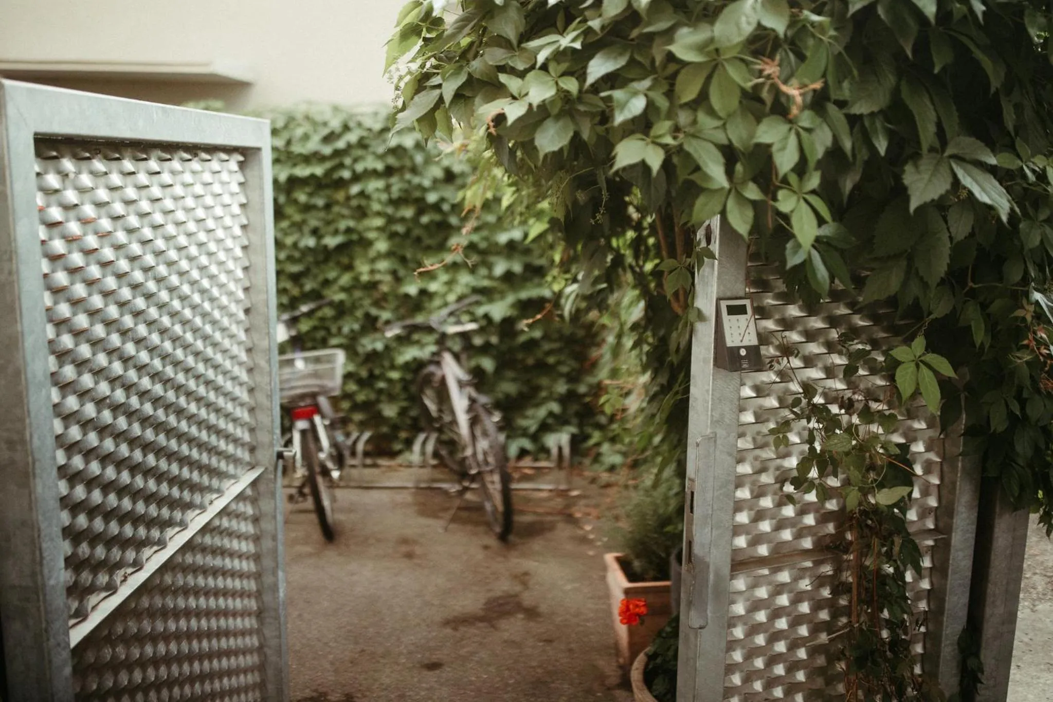 Inner courtyard view in Stadthotel Kleiner Berg