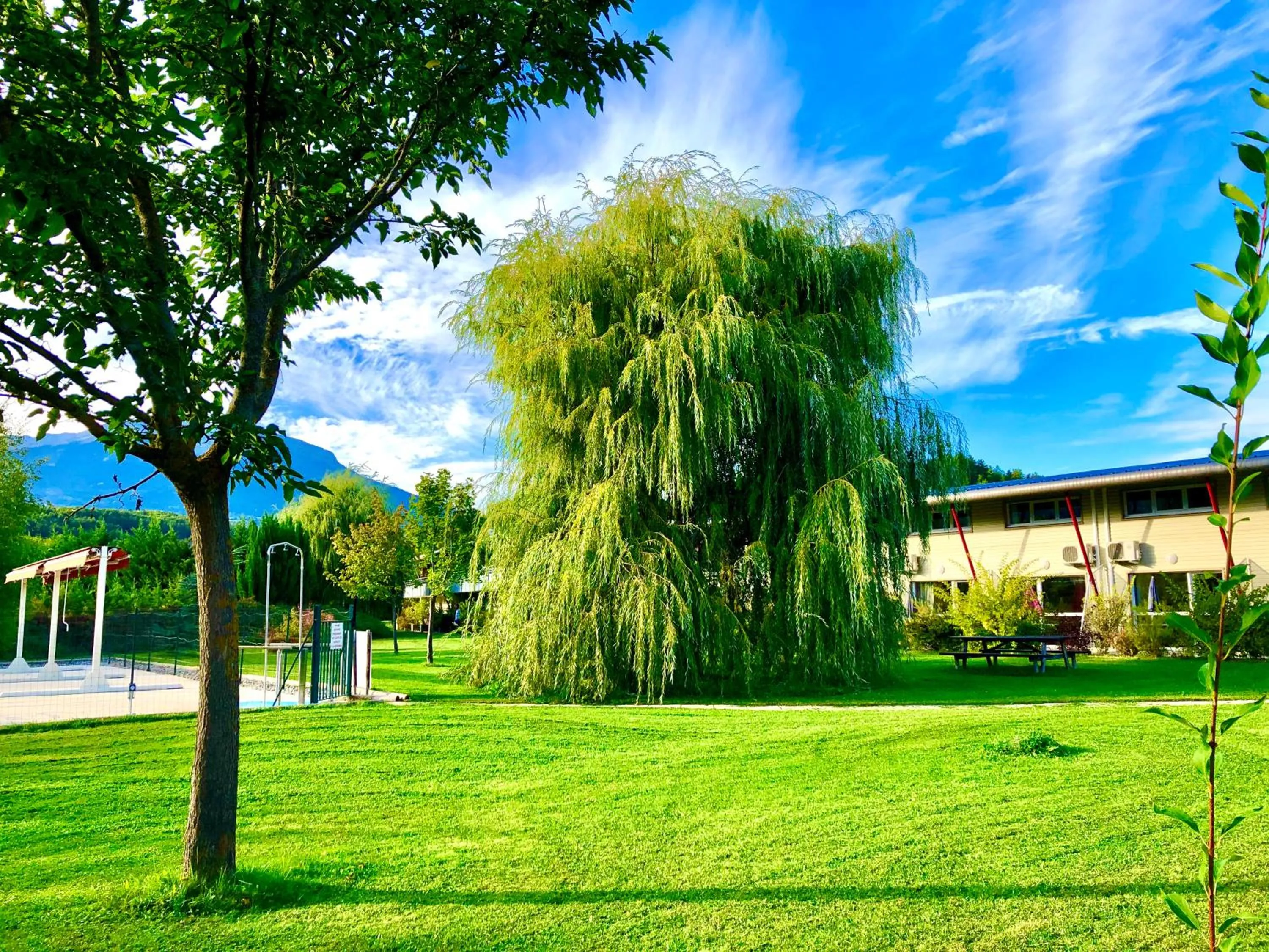 Garden in The Originals Boutique, Hôtel Le Cap, Gap Sud