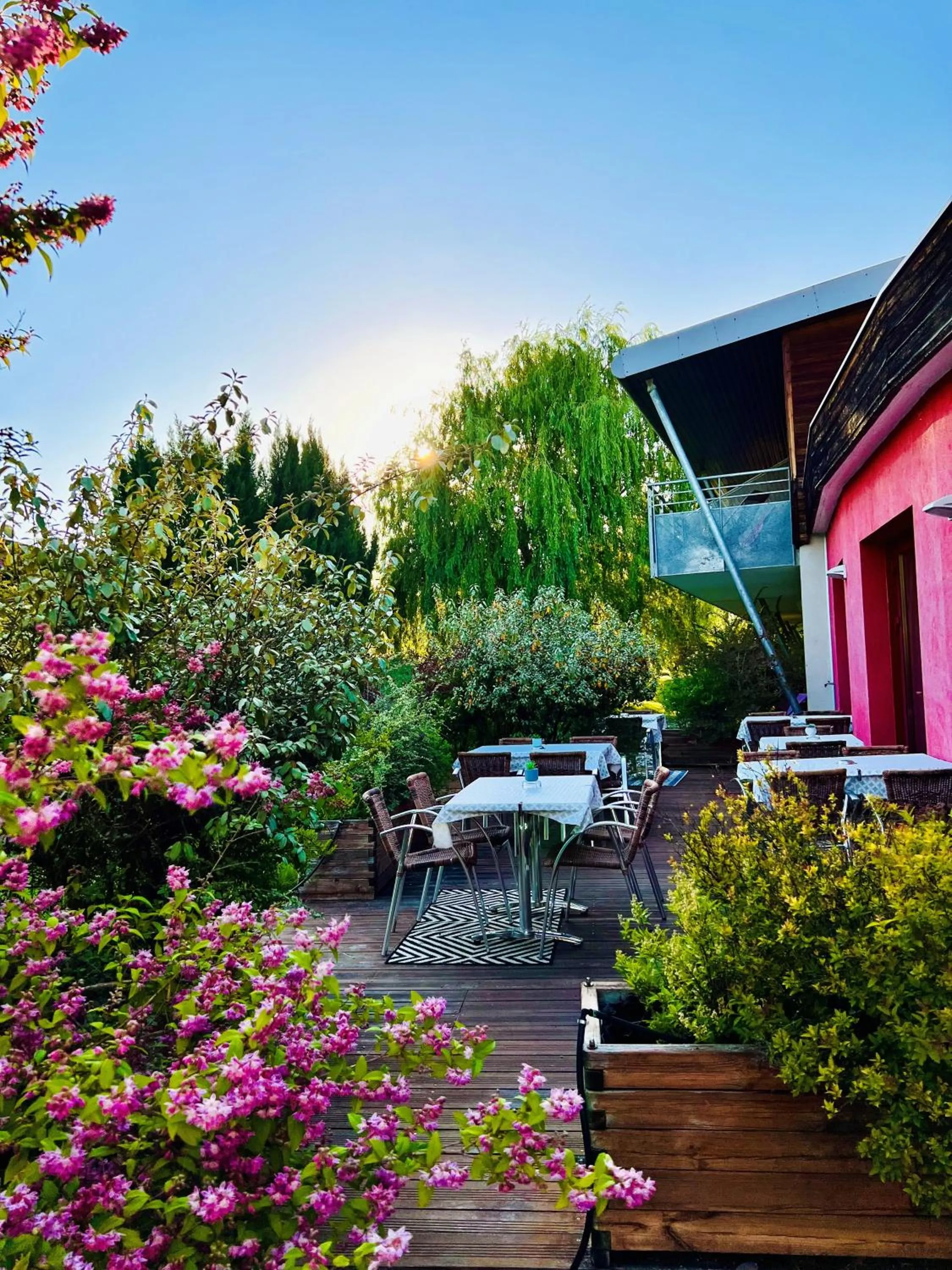 Garden in The Originals Boutique, Hôtel Le Cap, Gap Sud