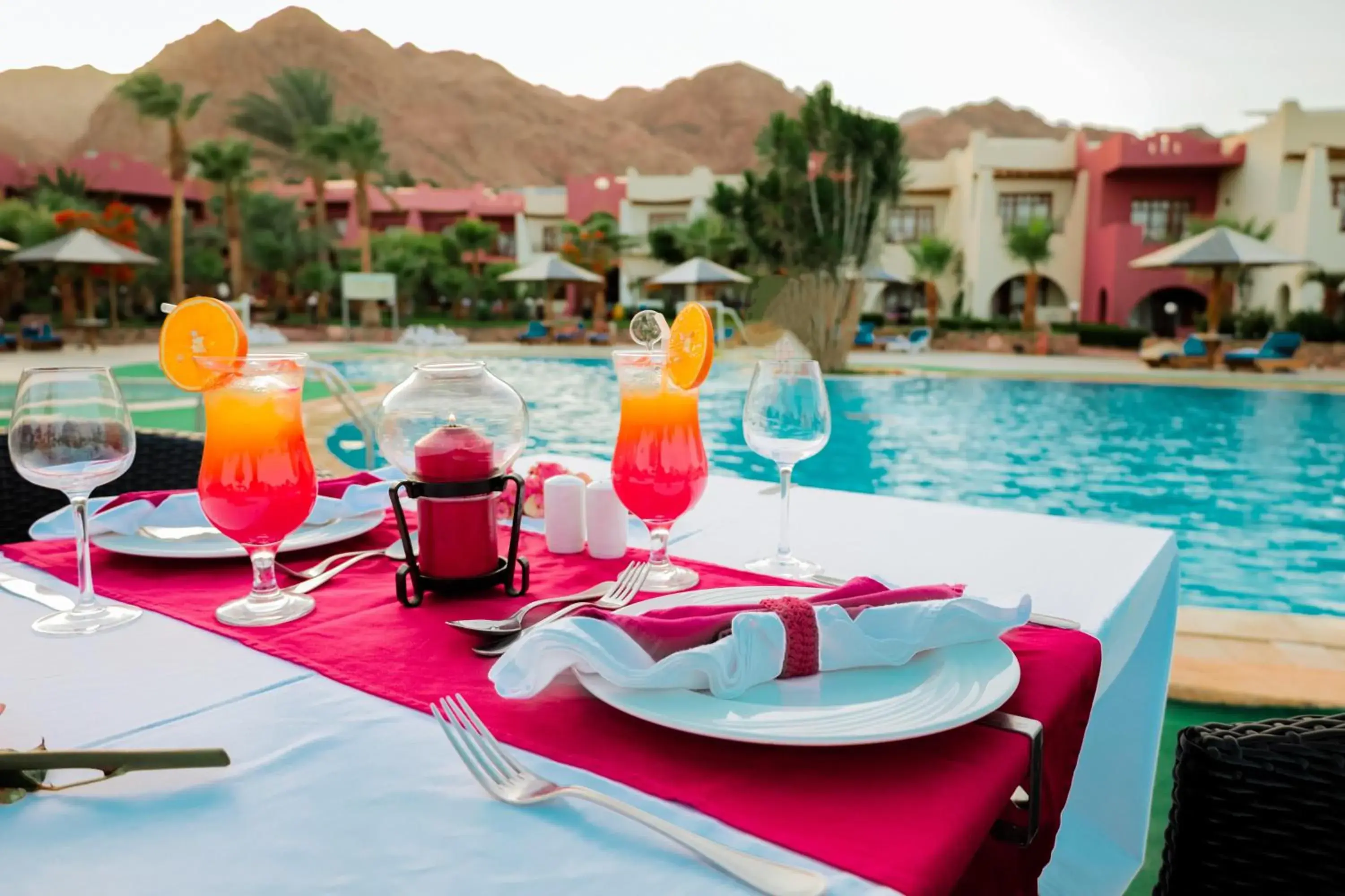 Swimming pool in Tropitel Dahab Oasis Swimming pool in Tropitel Dahab Oasis