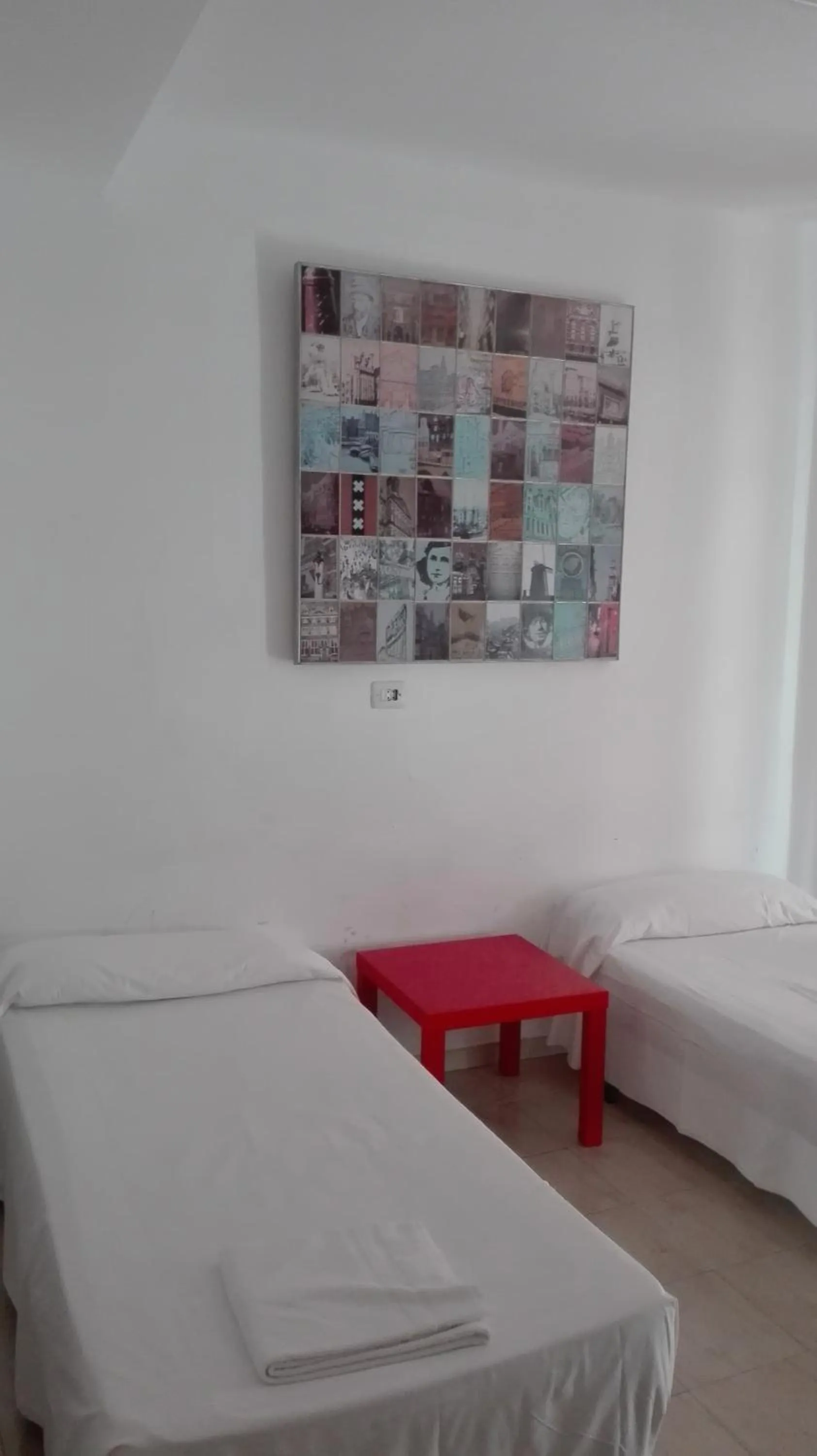 Bed in Pensión Duquesa Bed & Breakfast