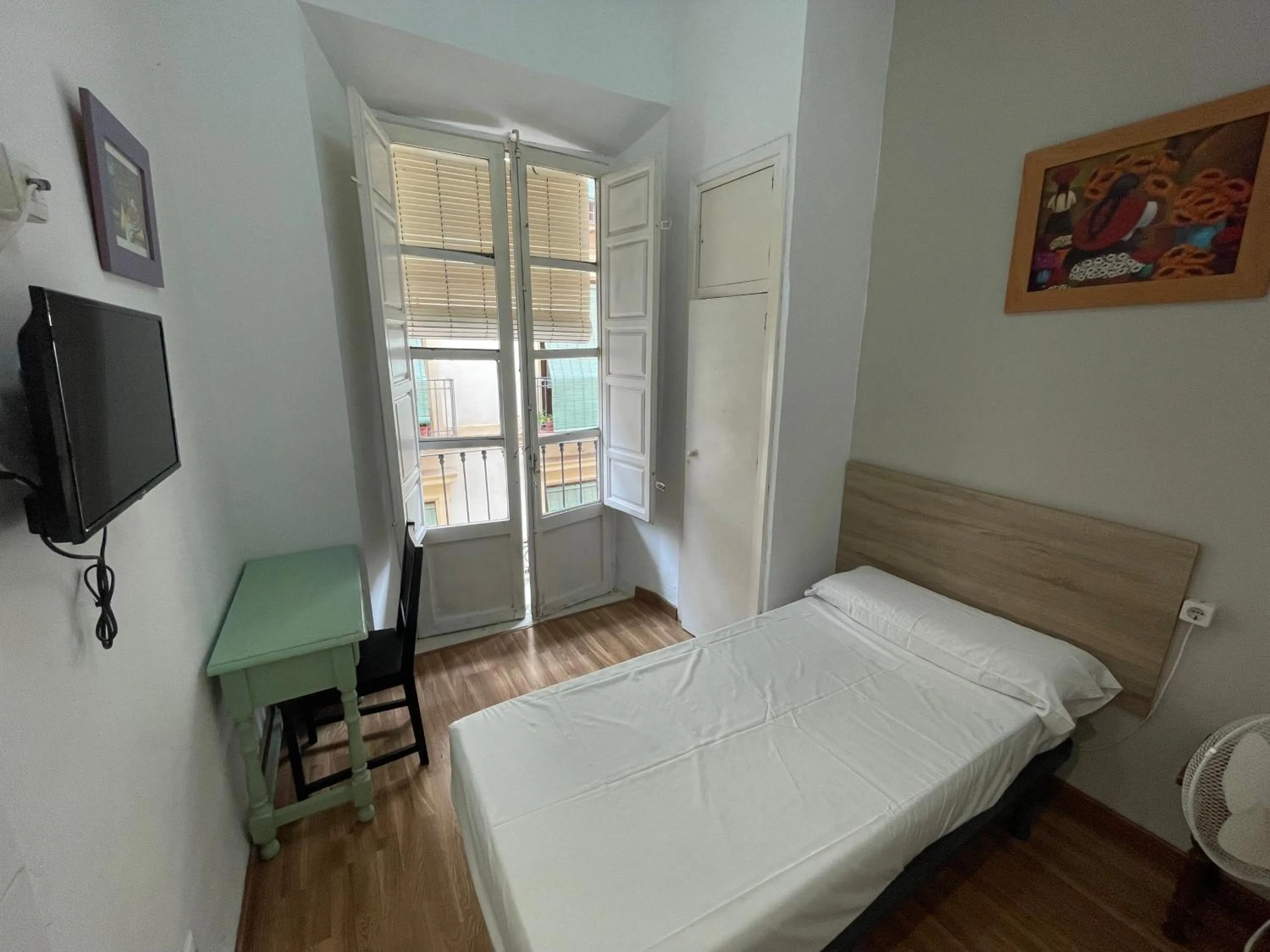 Bed in Pensión Duquesa Bed & Breakfast