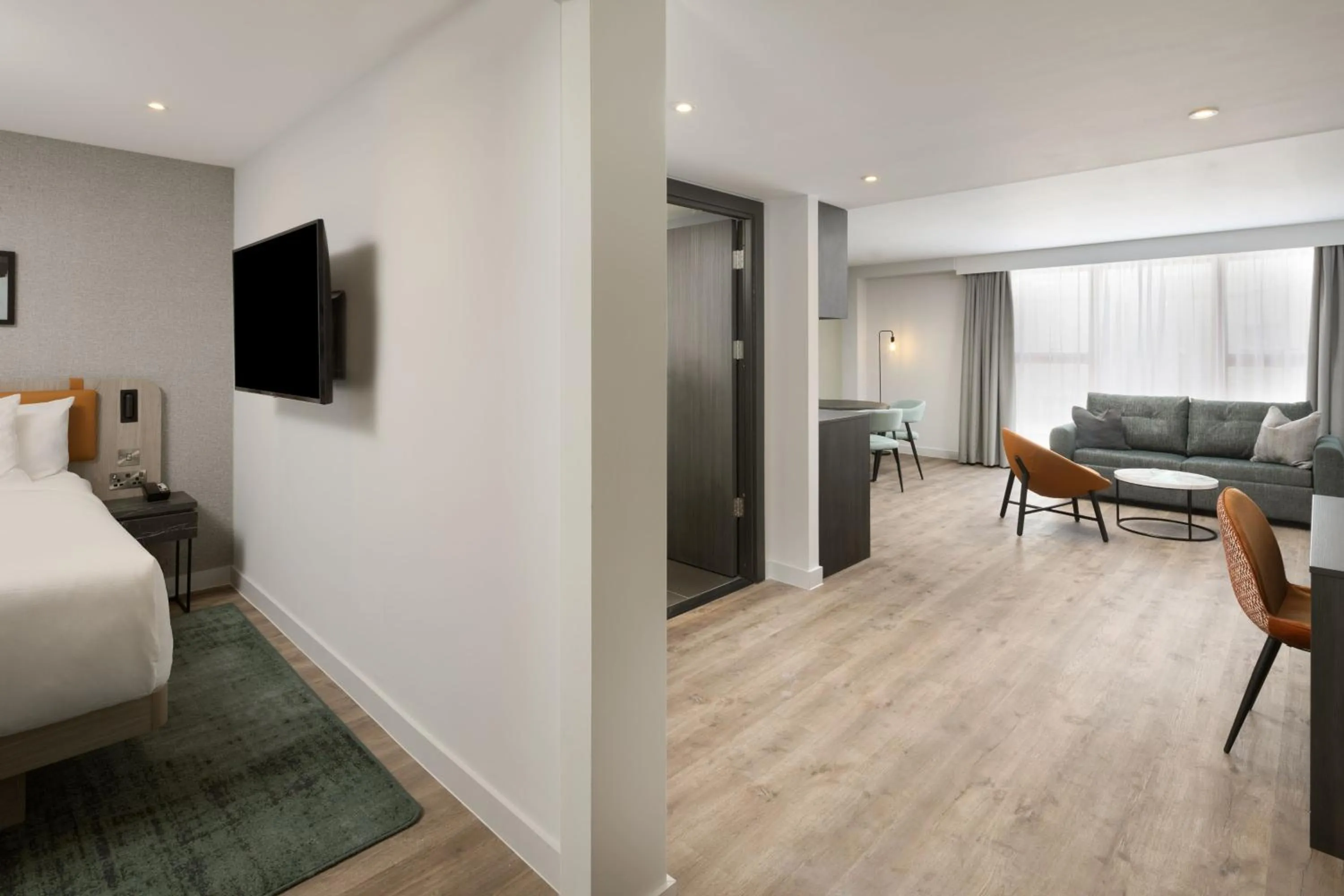 Photo of the whole room, Bed in Residence Inn by Marriott Manchester Piccadilly