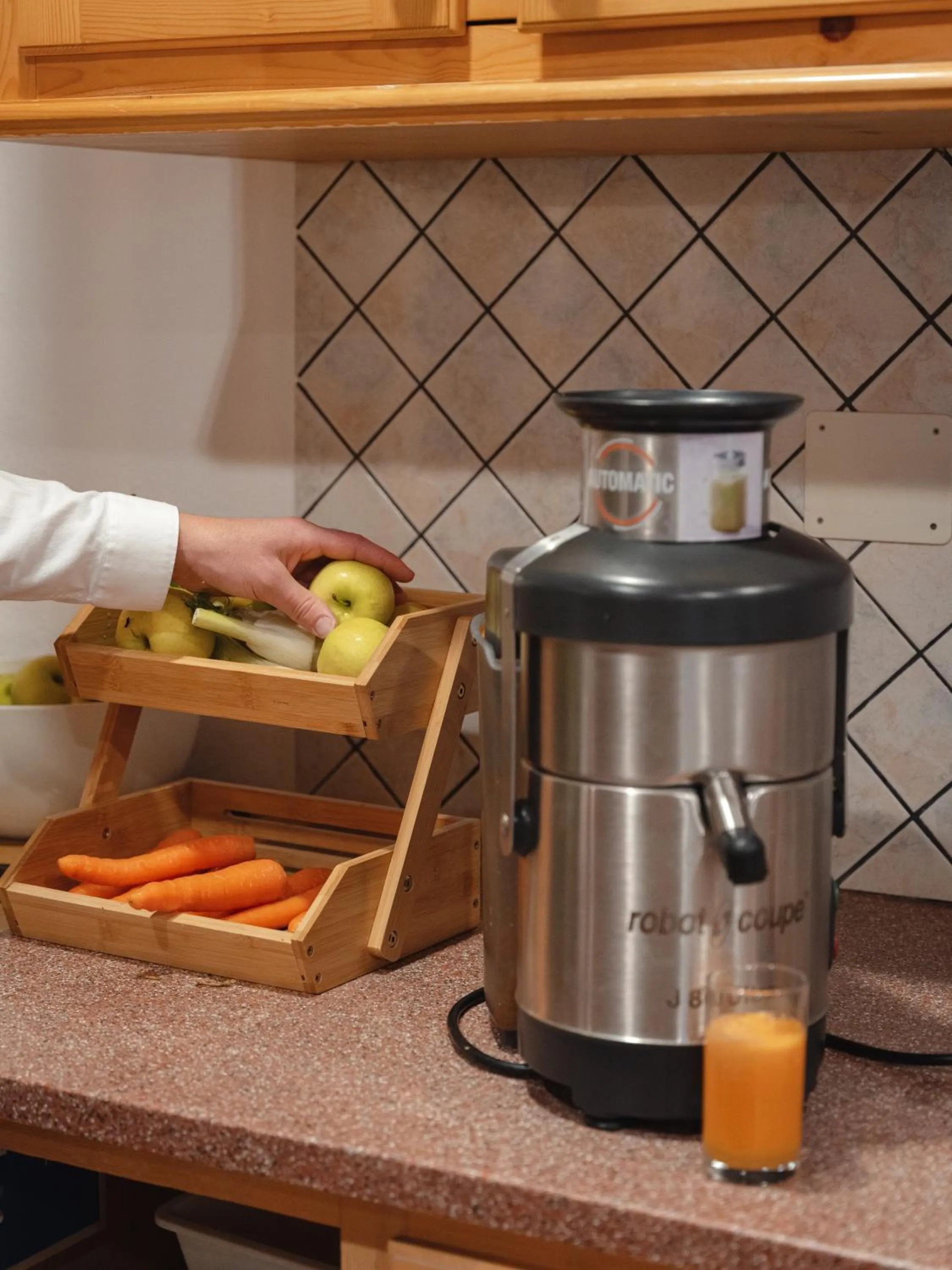 Food and drinks in Berg Hotel Latemar Spitze