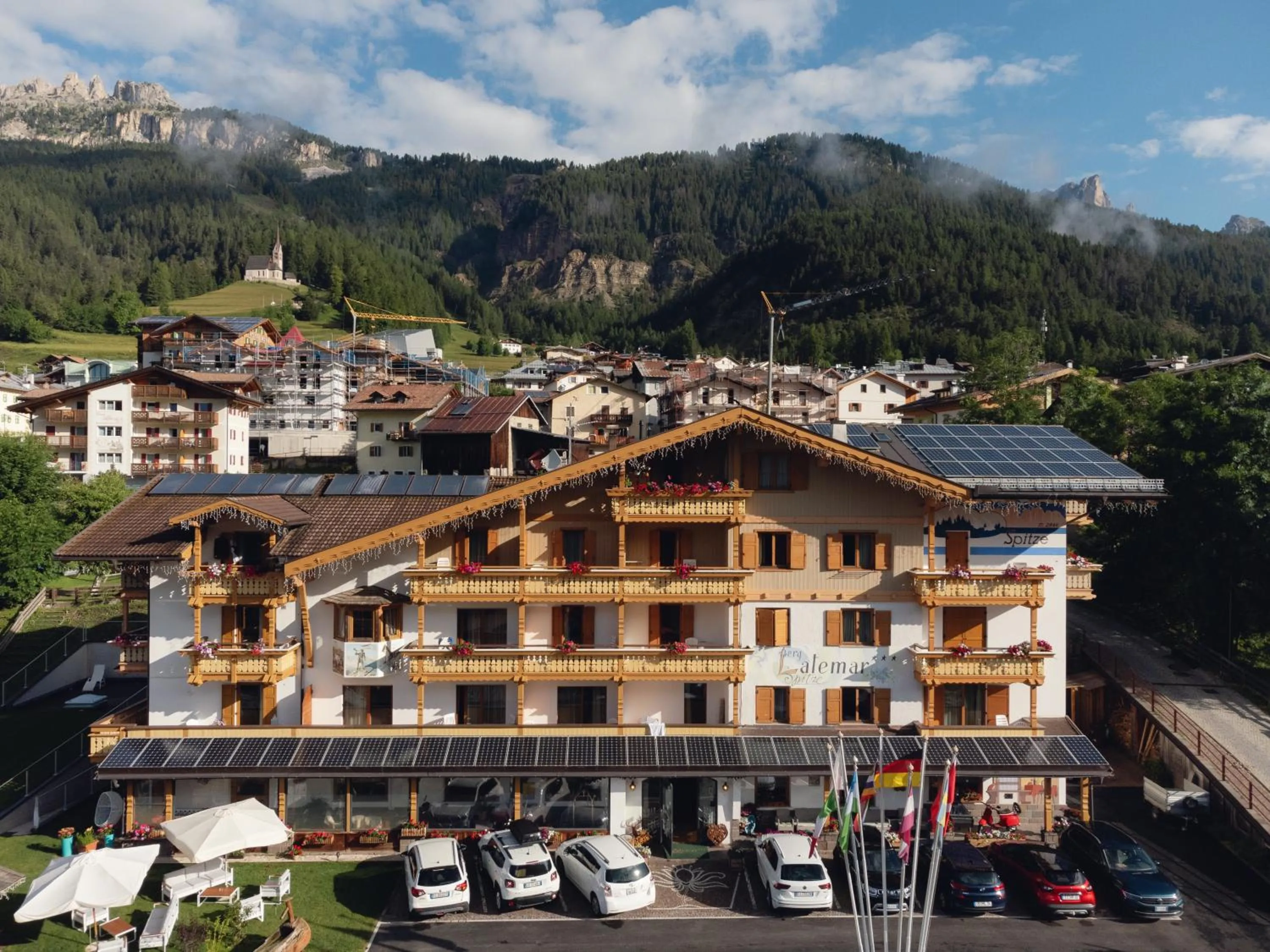 Property building in Berg Hotel Latemar Spitze