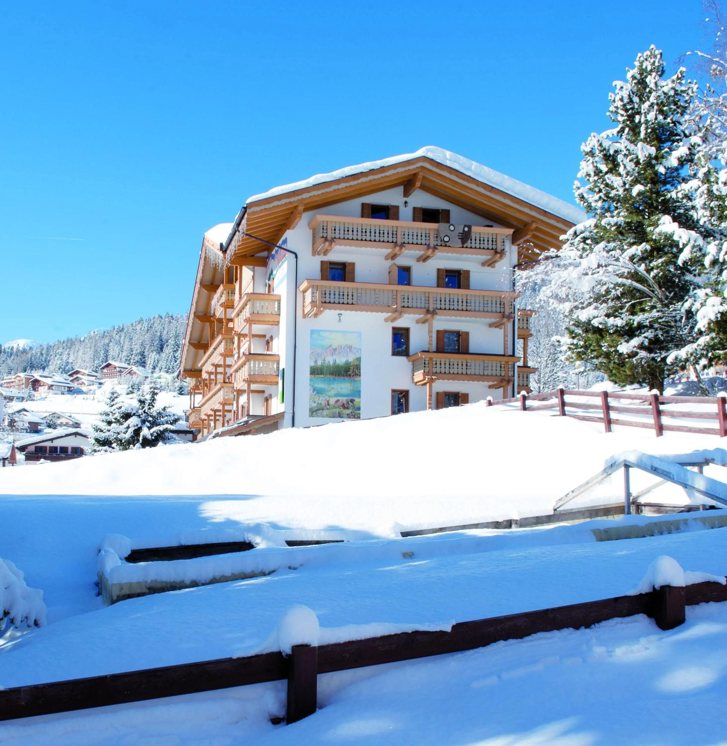 Facade/entrance in Berg Hotel Latemar Spitze