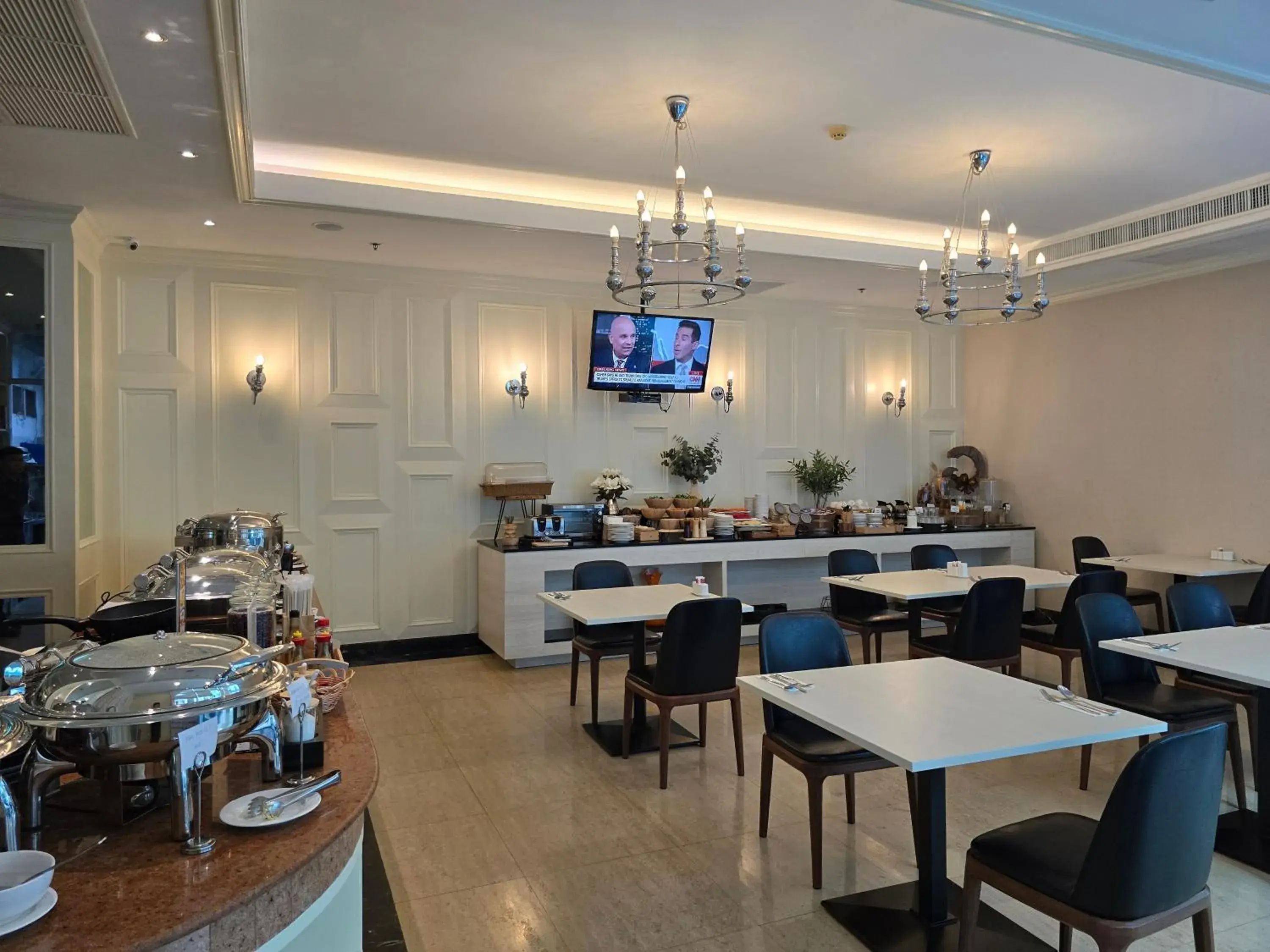 Restaurant/places to eat in The Bless Hotel and Residence Restaurant/places to eat in The Bless Hotel and Residence