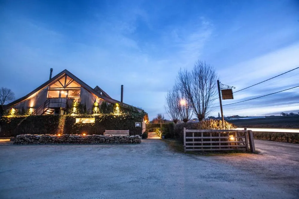 Facade/entrance in Sparhof