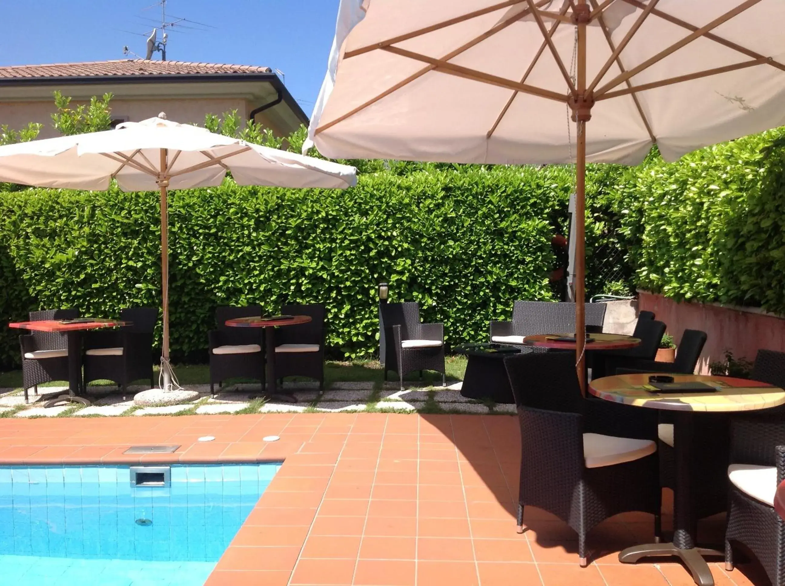 Swimming pool, Restaurant/Places to Eat in Hotel Villa Ca' Nova ***S