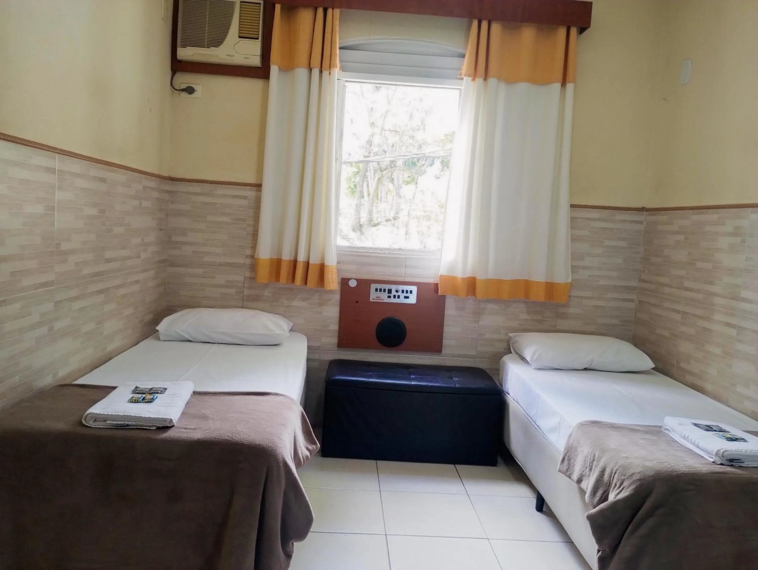 Bedroom, Bed in Hotel Brooklin