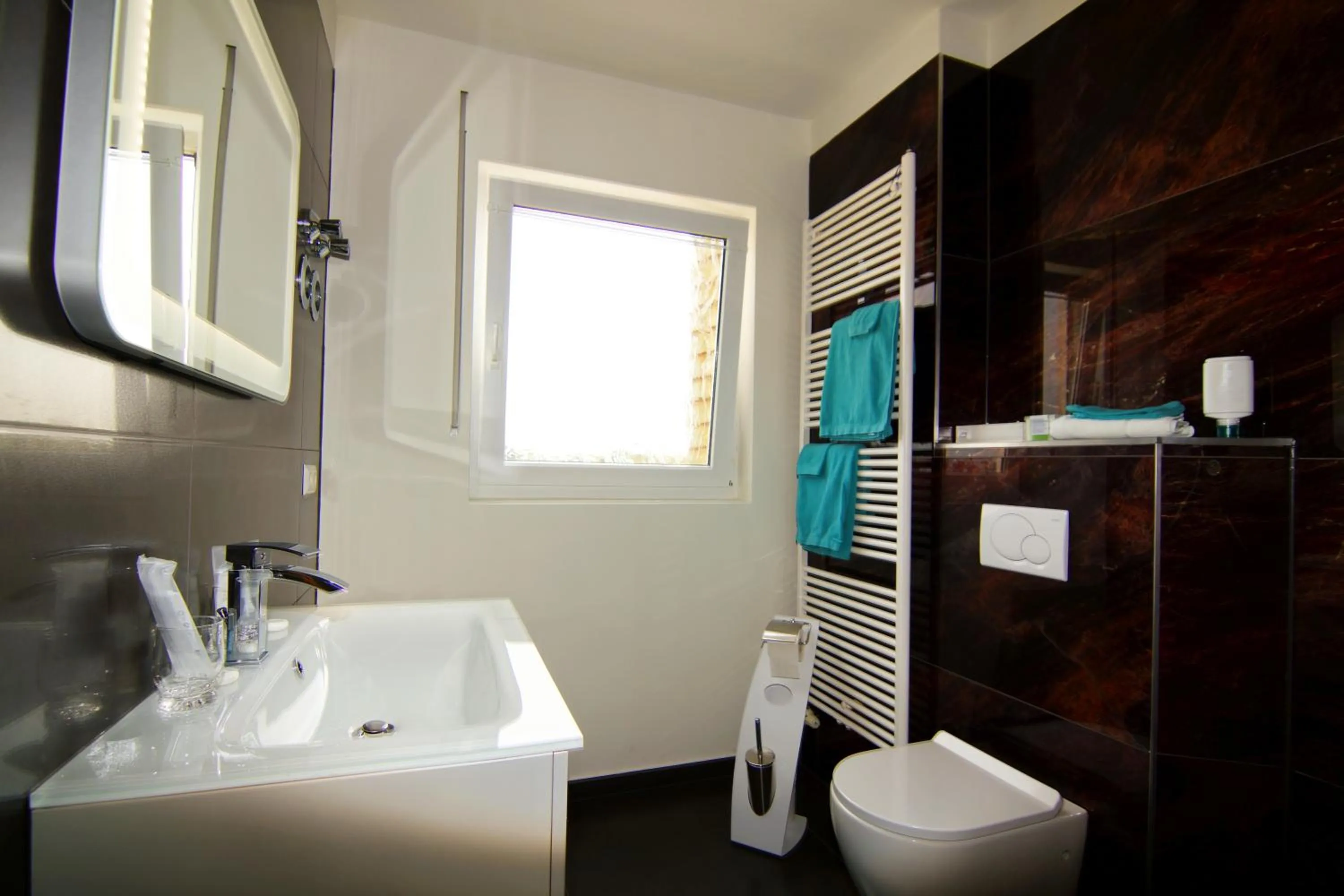 Bathroom in Hotel Rheingold