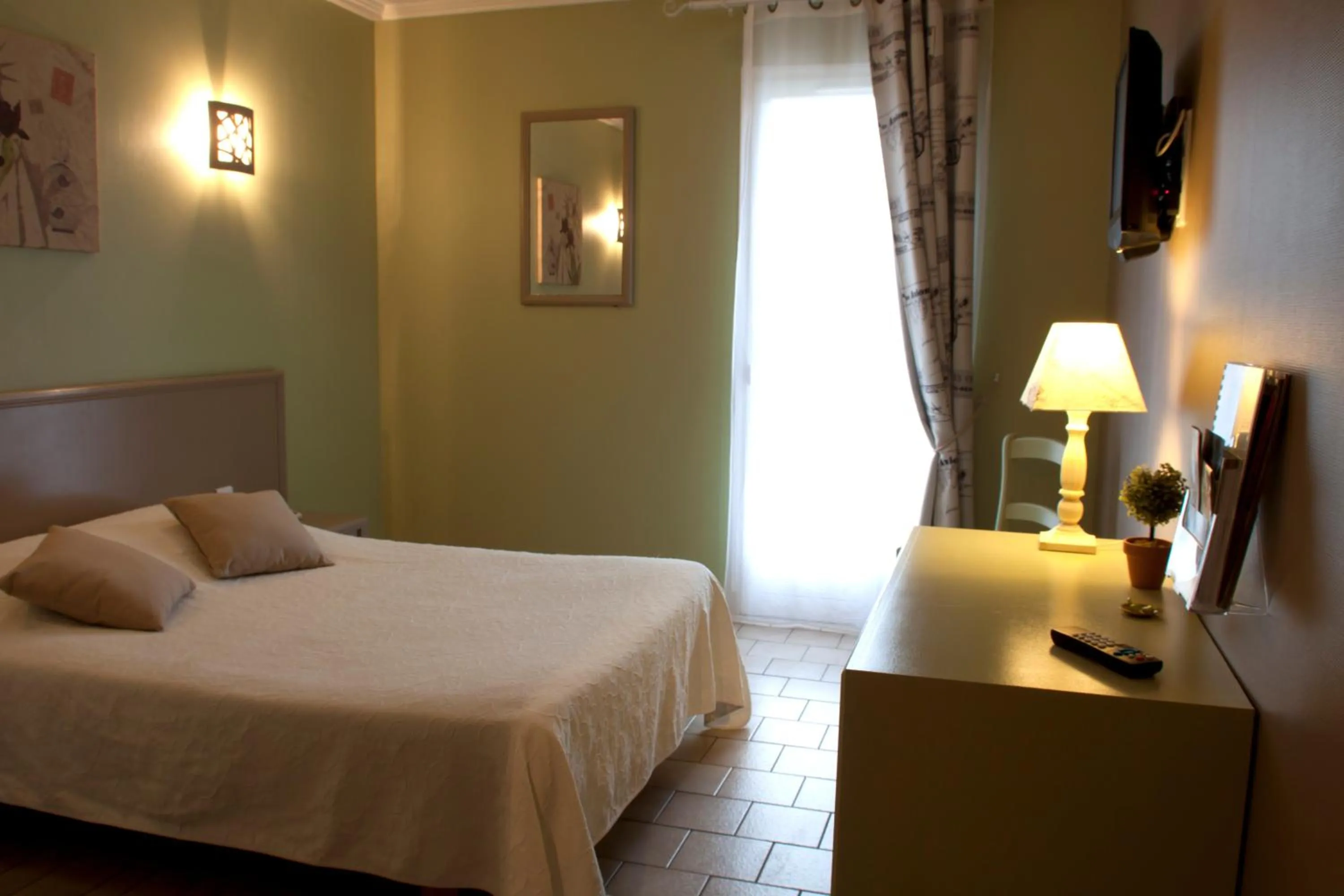 Bedroom, Bed in Logis Hotel Le Nuage