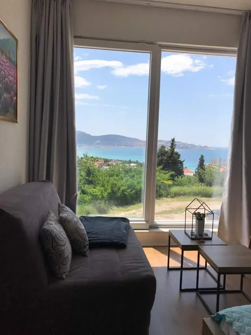 Studio Apartment with Sea View in VilaA21 Studio Apartment with Sea View in VilaA21