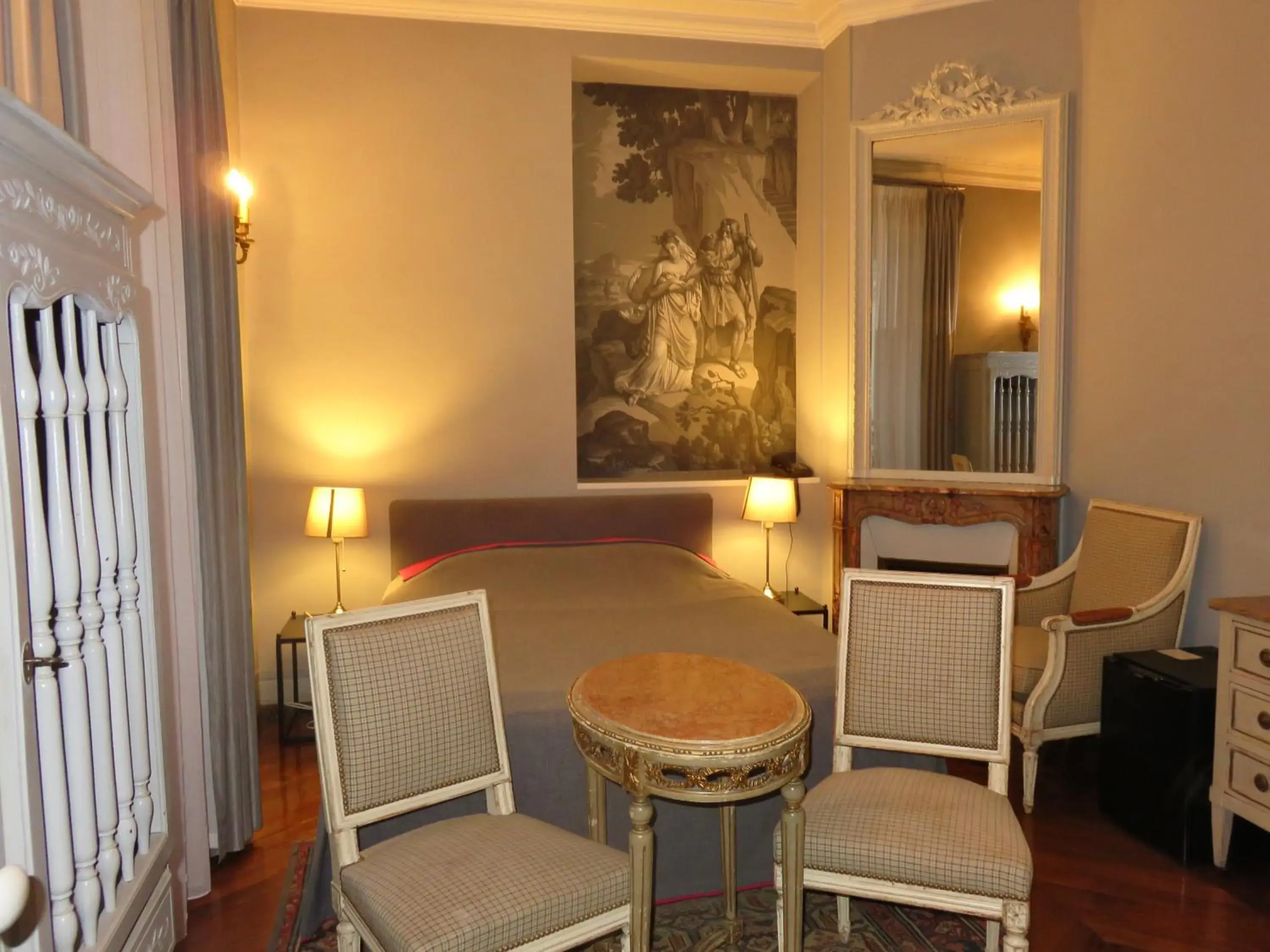 Superior Double Room in Hotel Windsor Home Superior Double Room in Hotel Windsor Home