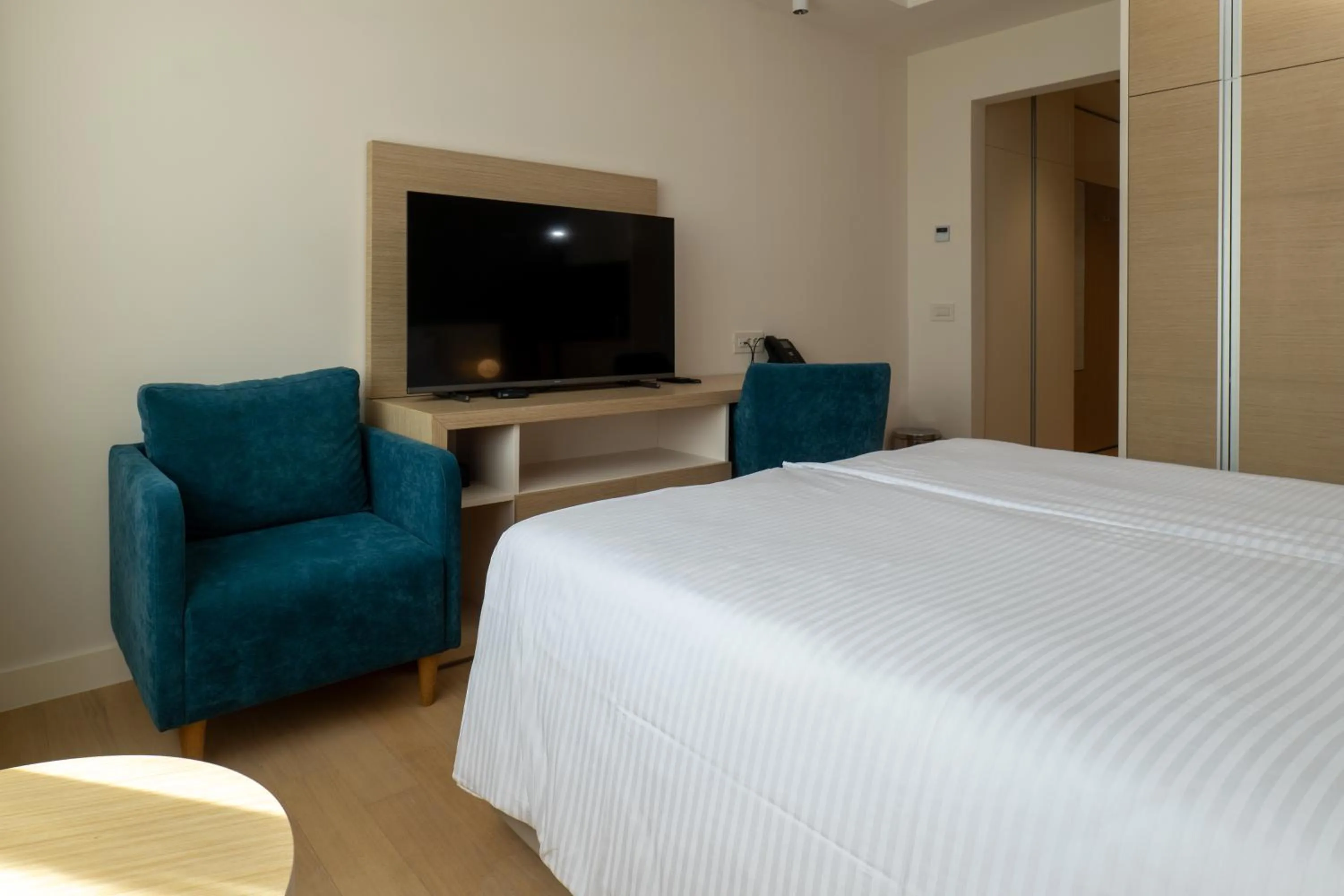 Living room, Bed in Zepter Hotel Vrnjacka Banja, member of Zepter Hotels