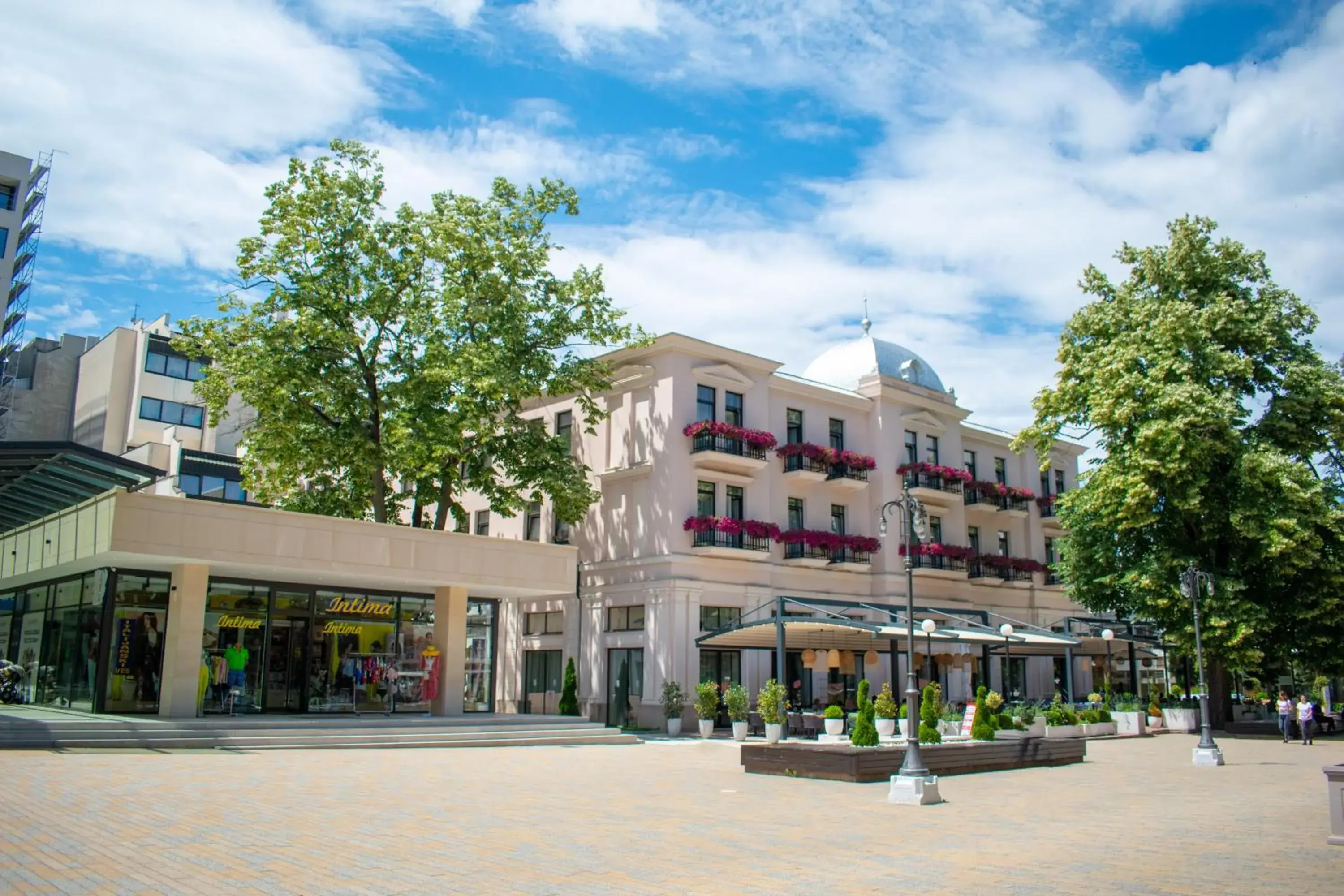 Property building in Zepter Hotel Vrnjacka Banja, member of Zepter Hotels Property building in Zepter Hotel Vrnjacka Banja, member of Zepter Hotels