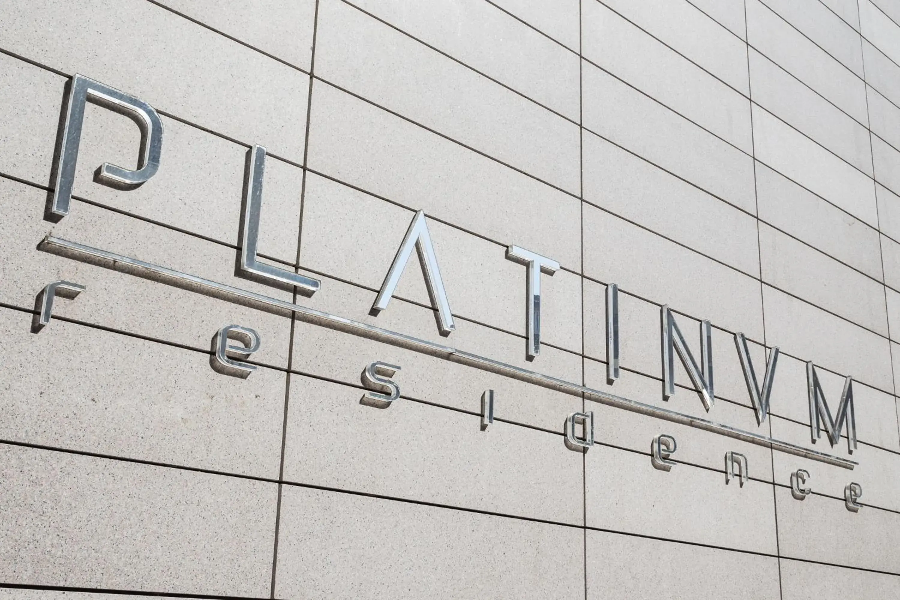 Facade/entrance in Platinum Residence Facade/entrance in Platinum Residence