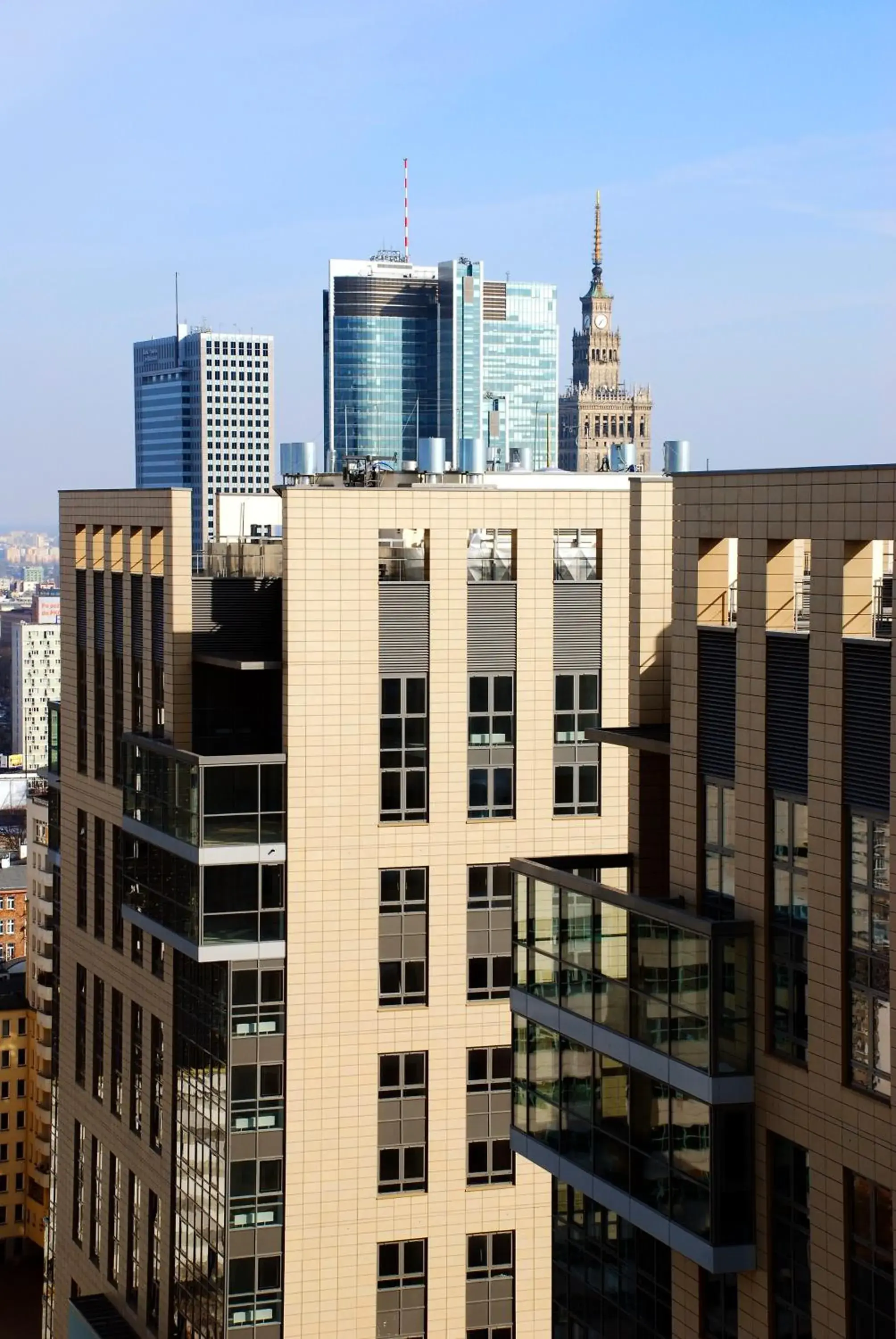 Facade/entrance in Platinum Residence Facade/entrance in Platinum Residence