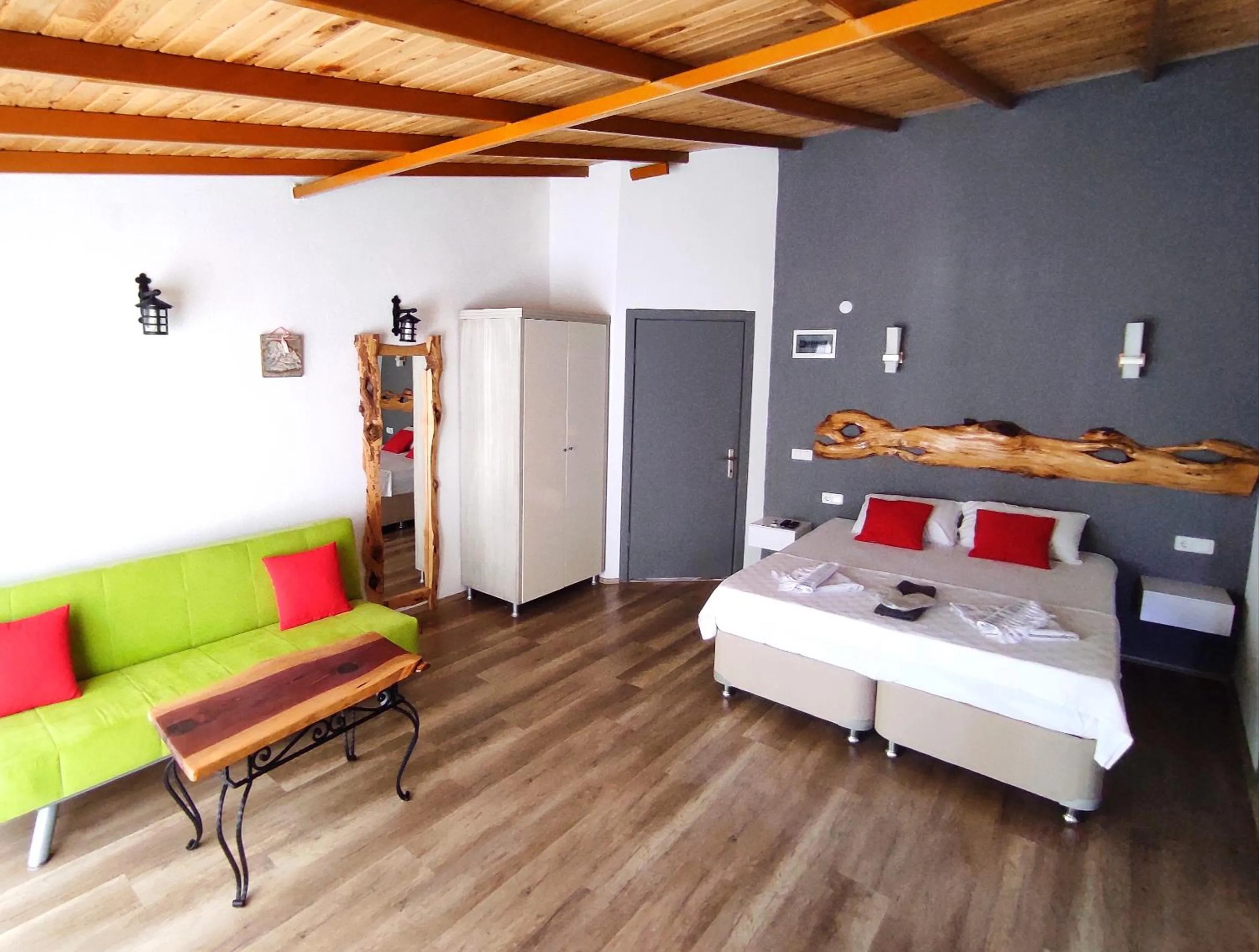 Living room, Bed in Likya SUP Apart