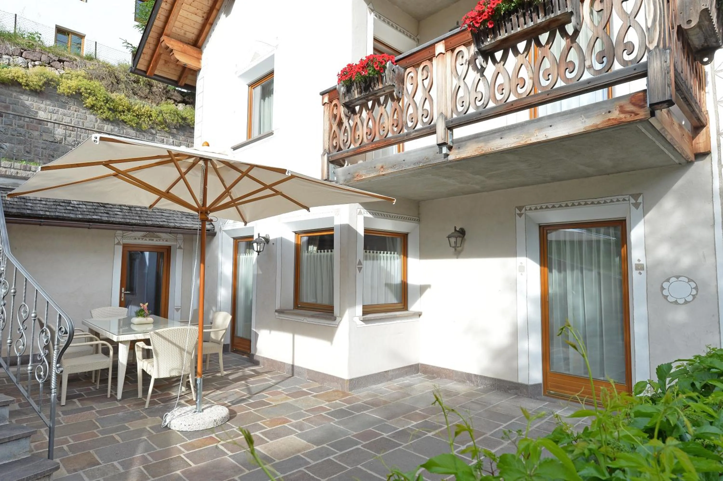 Property building in Villa sulla passeggiata