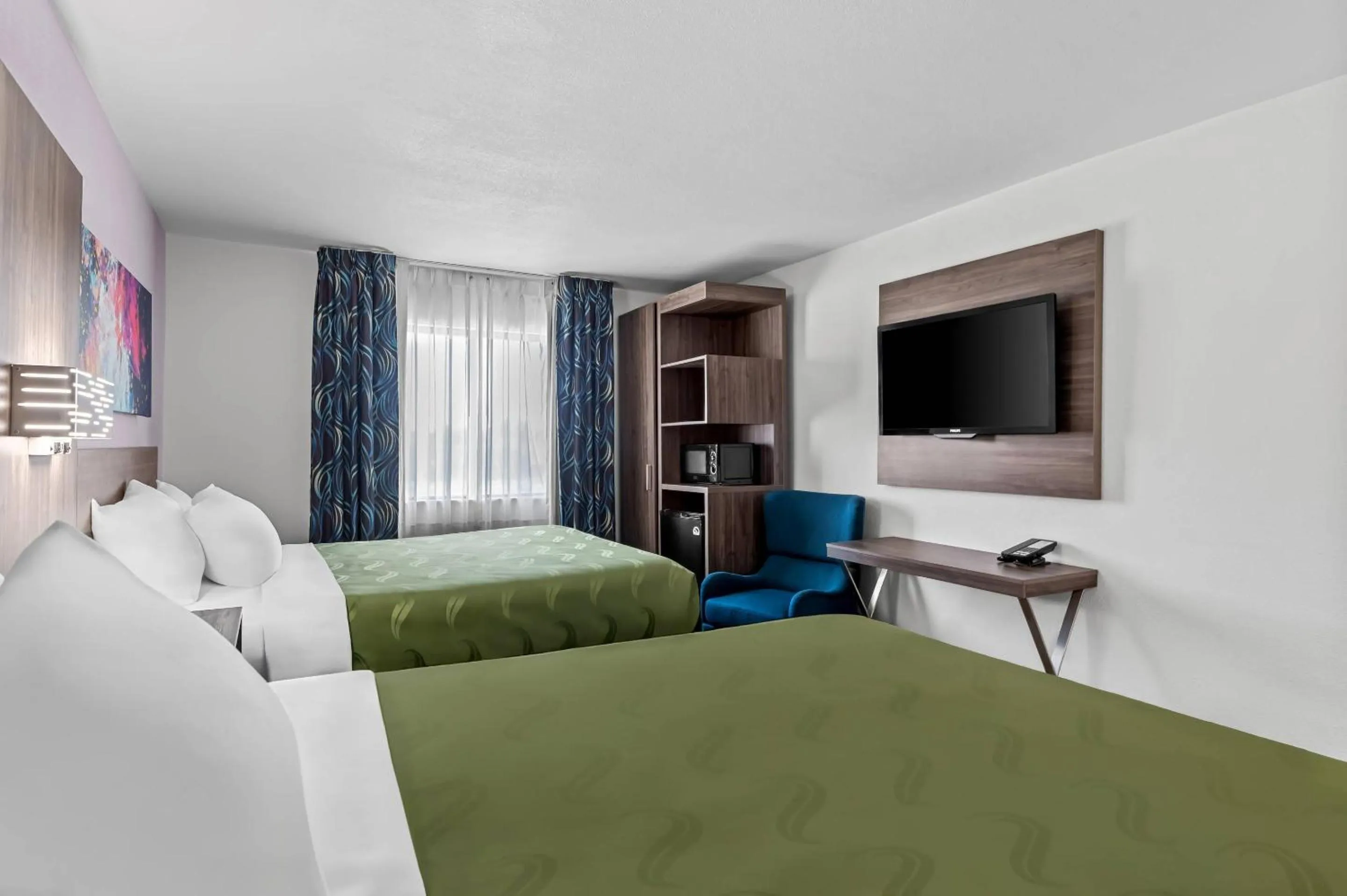 Bedroom, Bed in Quality Inn - Denton