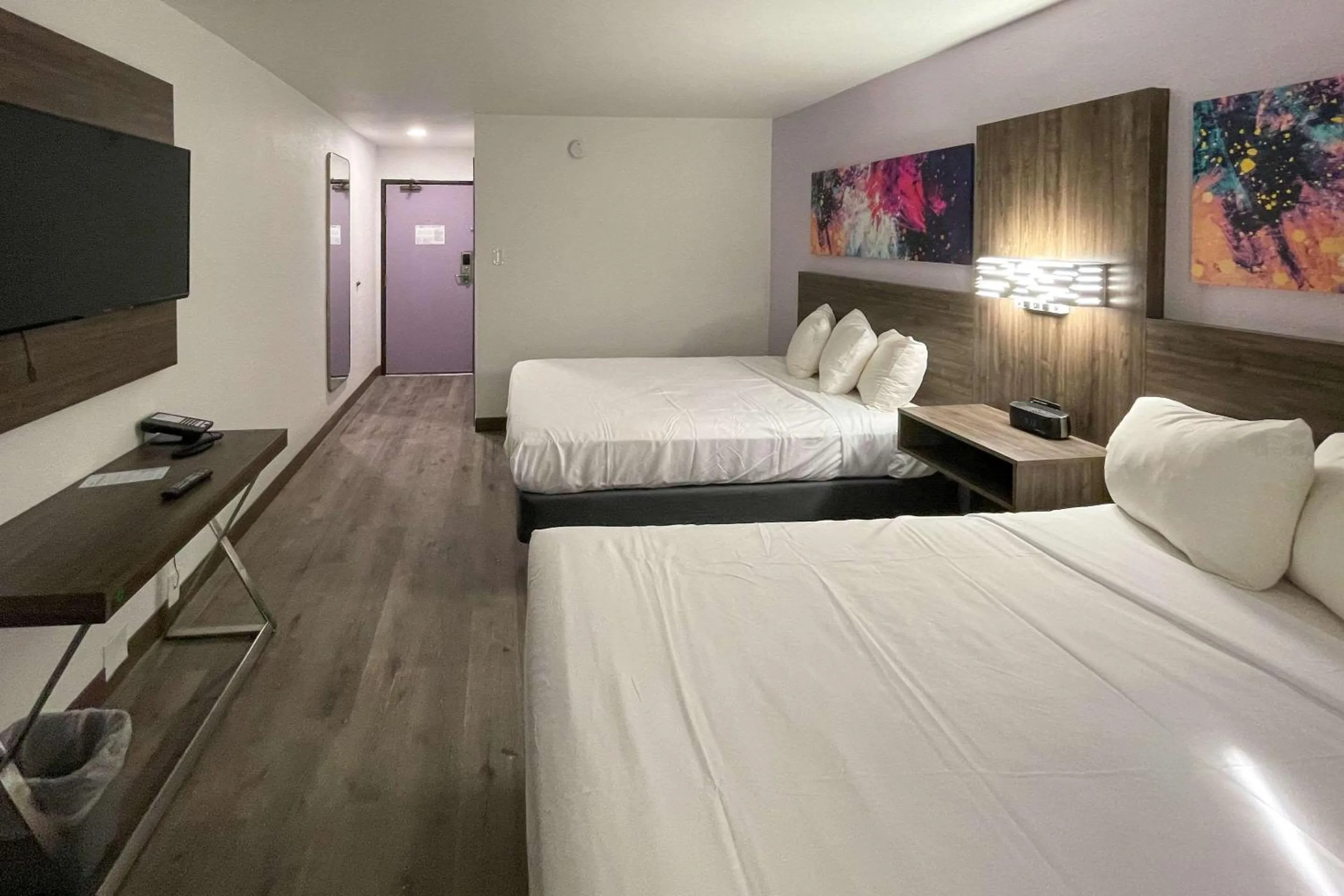 Bedroom, Bed in Quality Inn - Denton