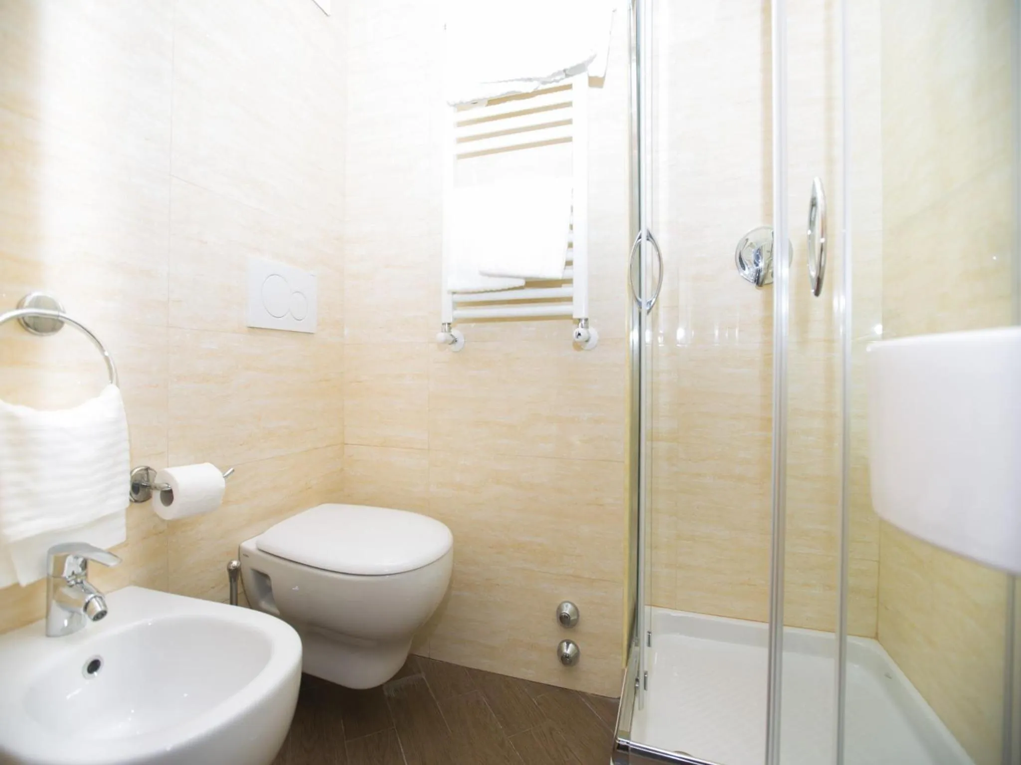 Bathroom in Hotel Residence Villa Tassoni