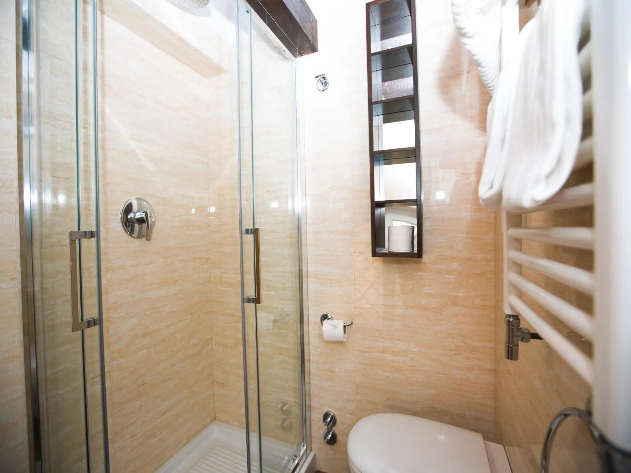 Bathroom in Hotel Residence Villa Tassoni