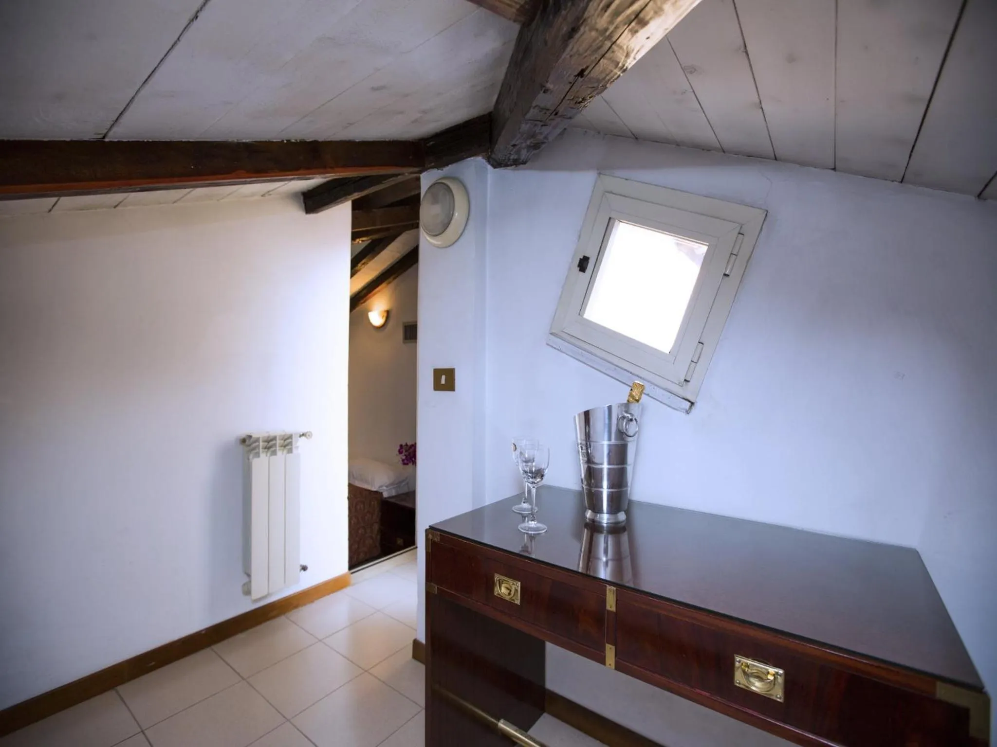 Decorative detail in Hotel Residence Villa Tassoni