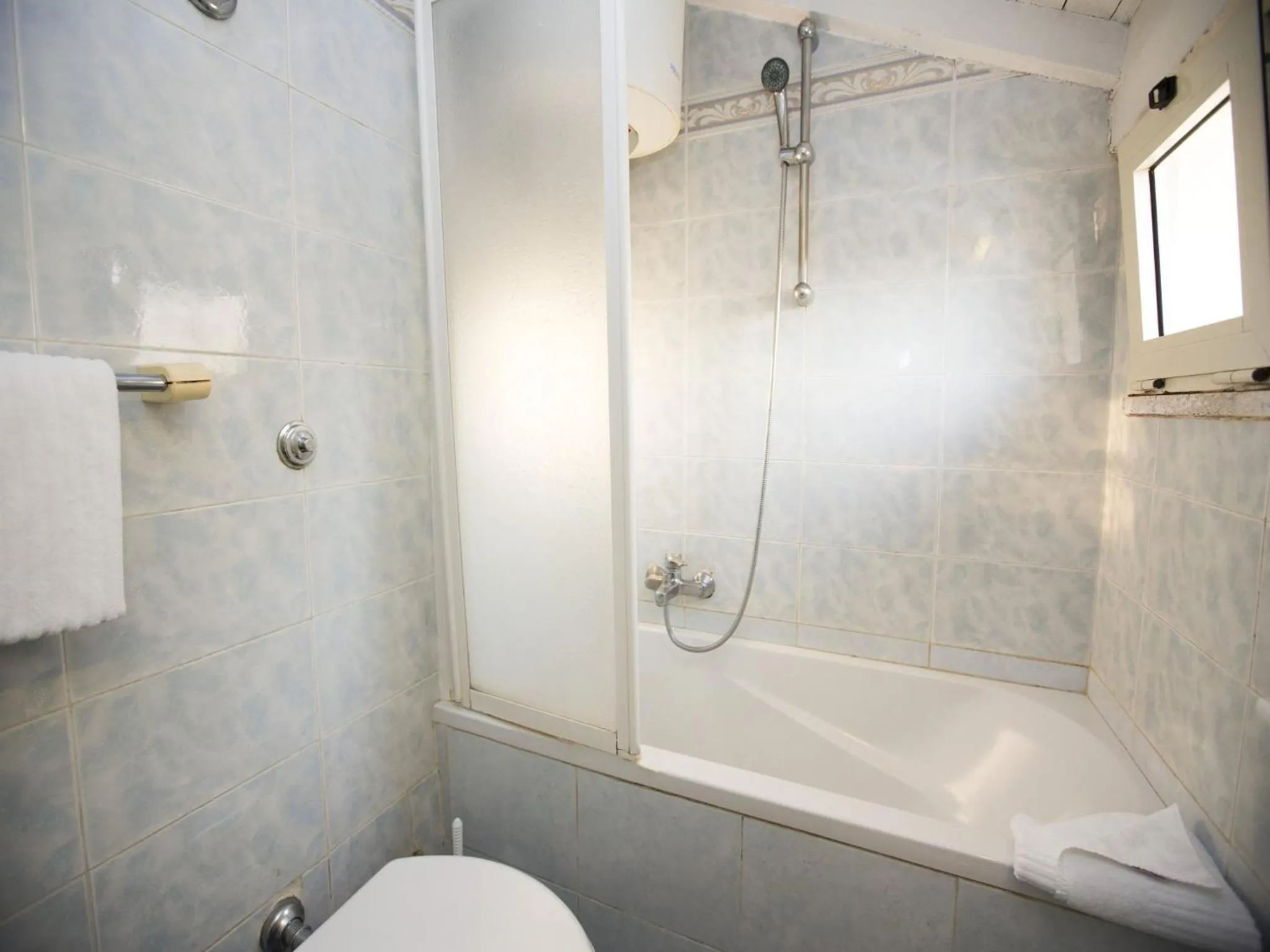 Shower in Hotel Residence Villa Tassoni