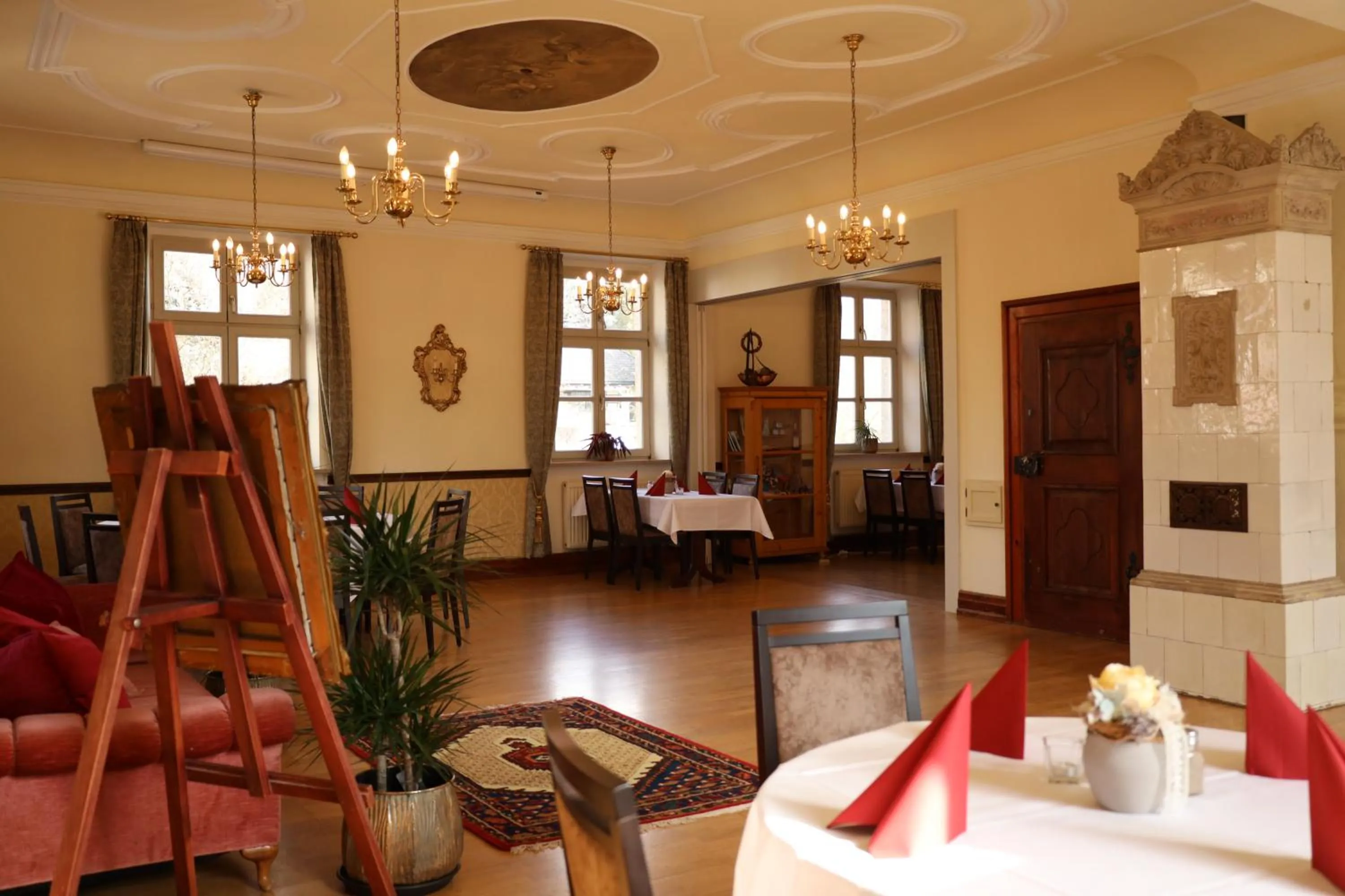 Restaurant/places to eat in Landschloss Ernestgrün