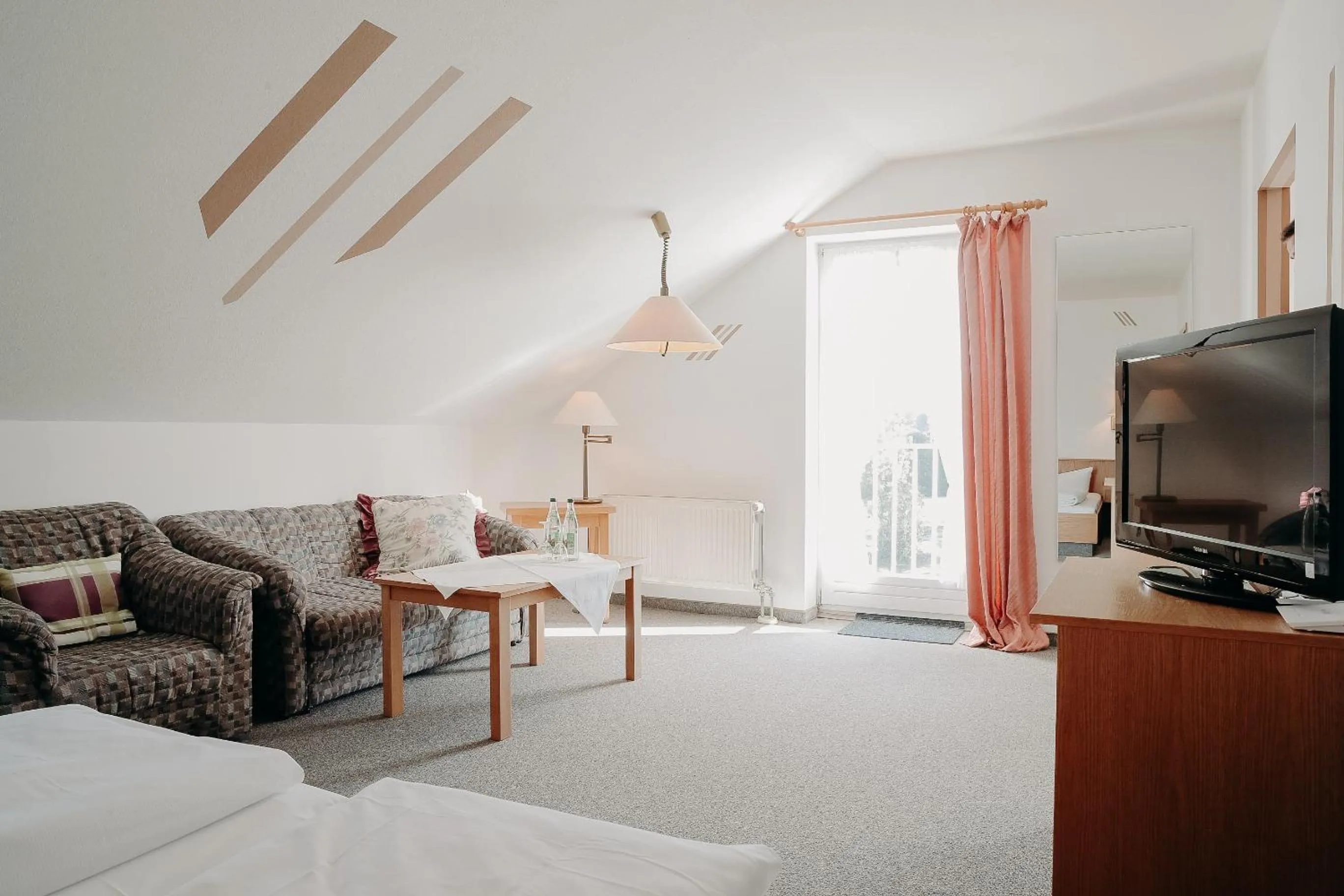 Photo of the whole room in Landschloss Ernestgrün