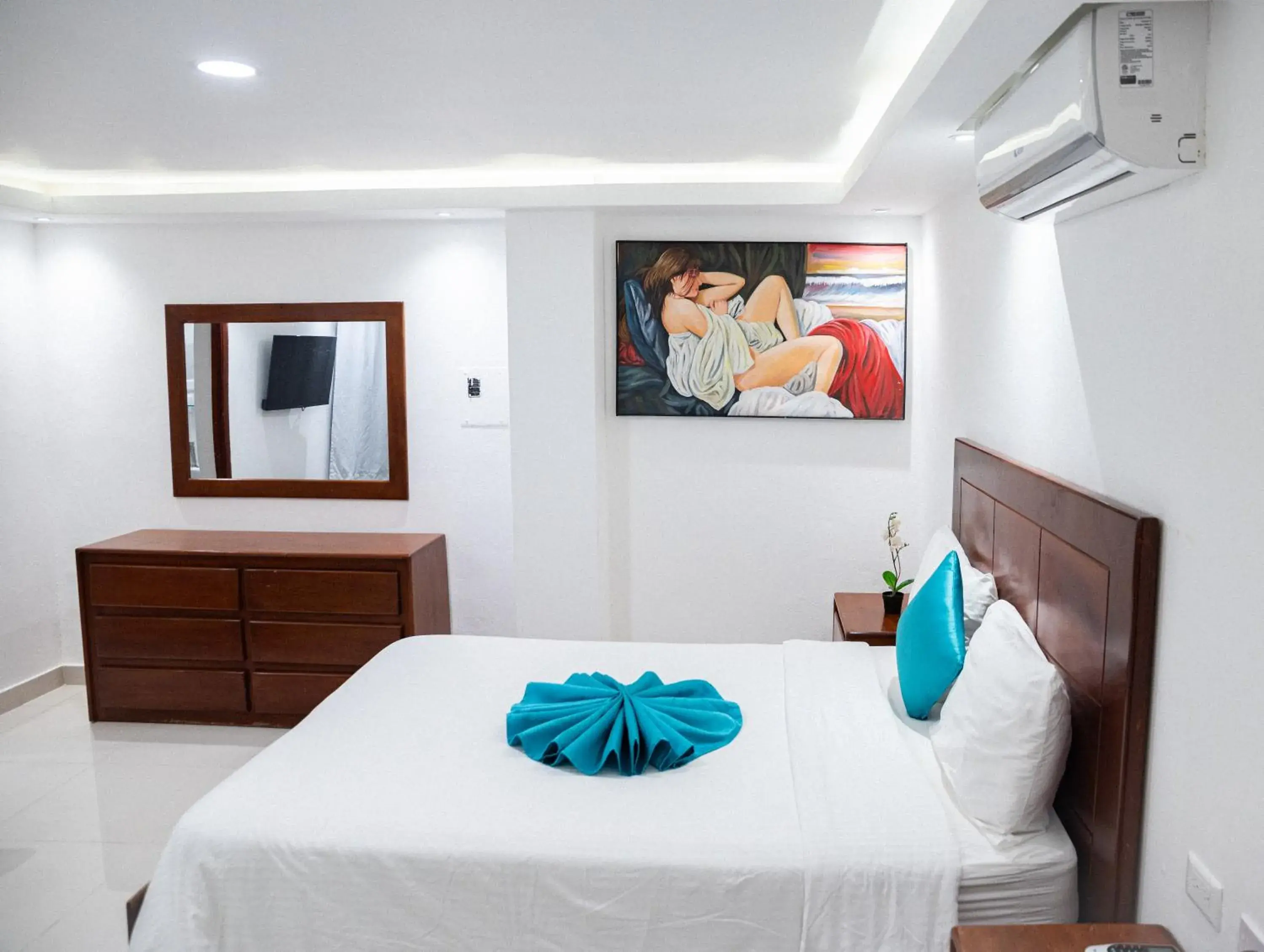 Deluxe Room in Cataleya Hotel Deluxe Room in Cataleya Hotel