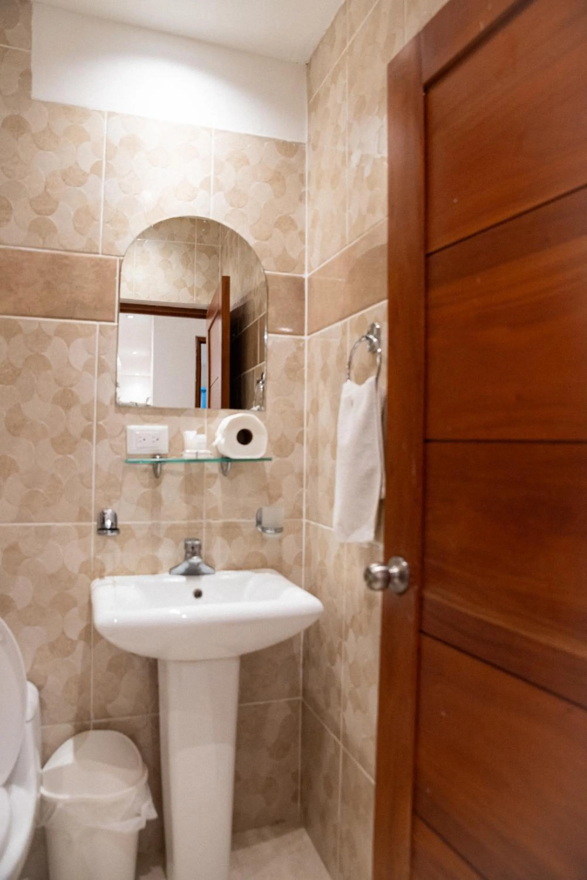 Bathroom in Cataleya Hotel