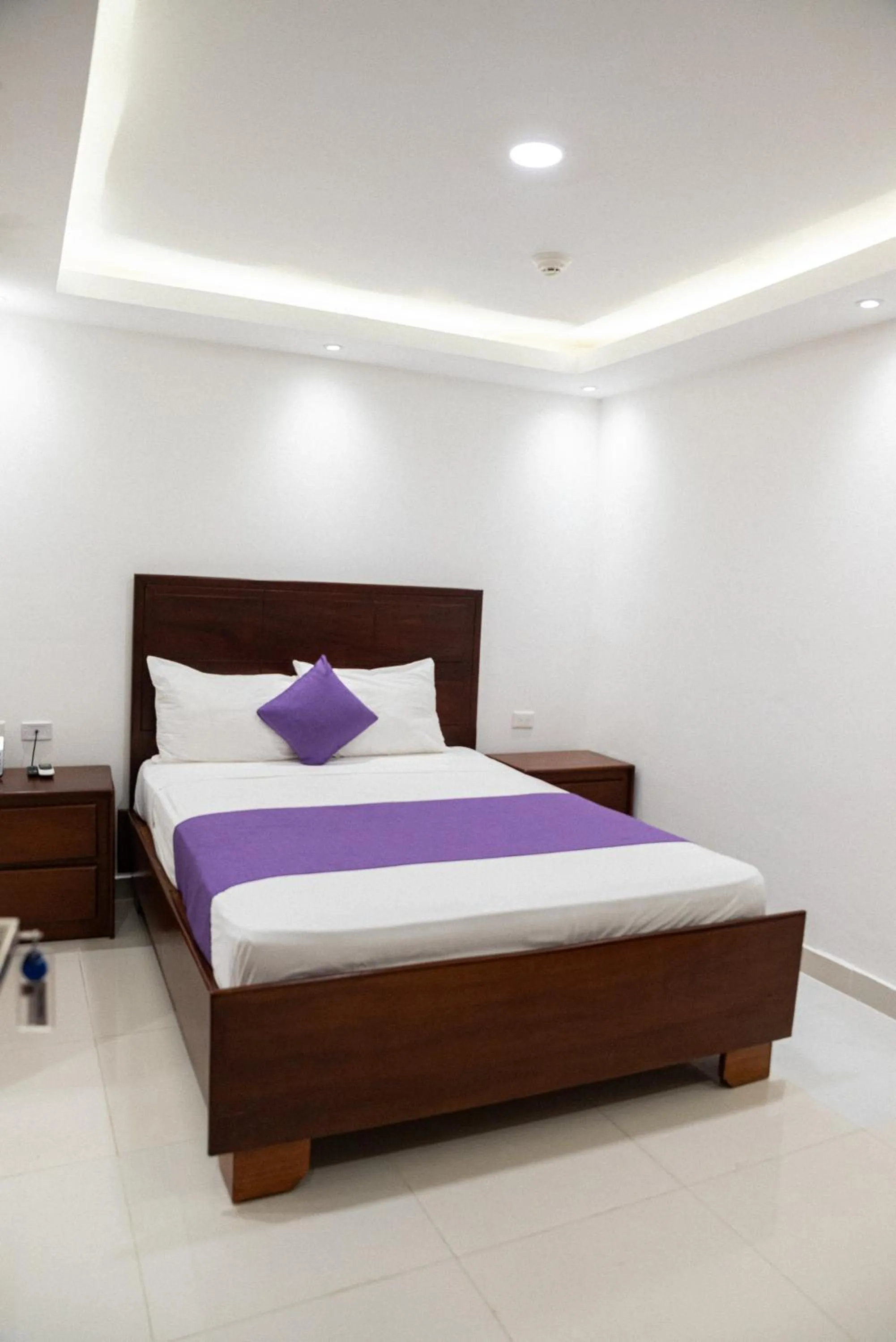 Photo of the whole room, Bed in Cataleya Hotel