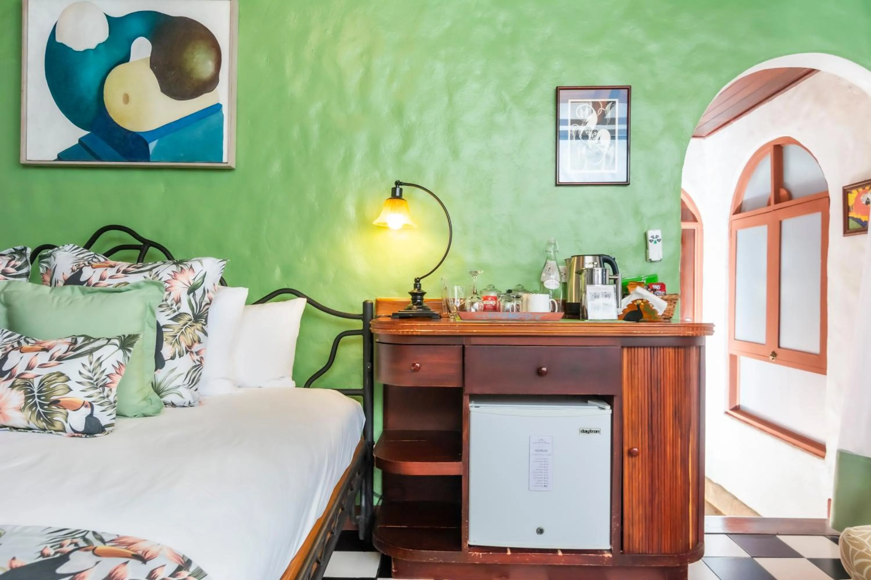 Bed in Finca Rosa Blanca Coffee Farm and Inn