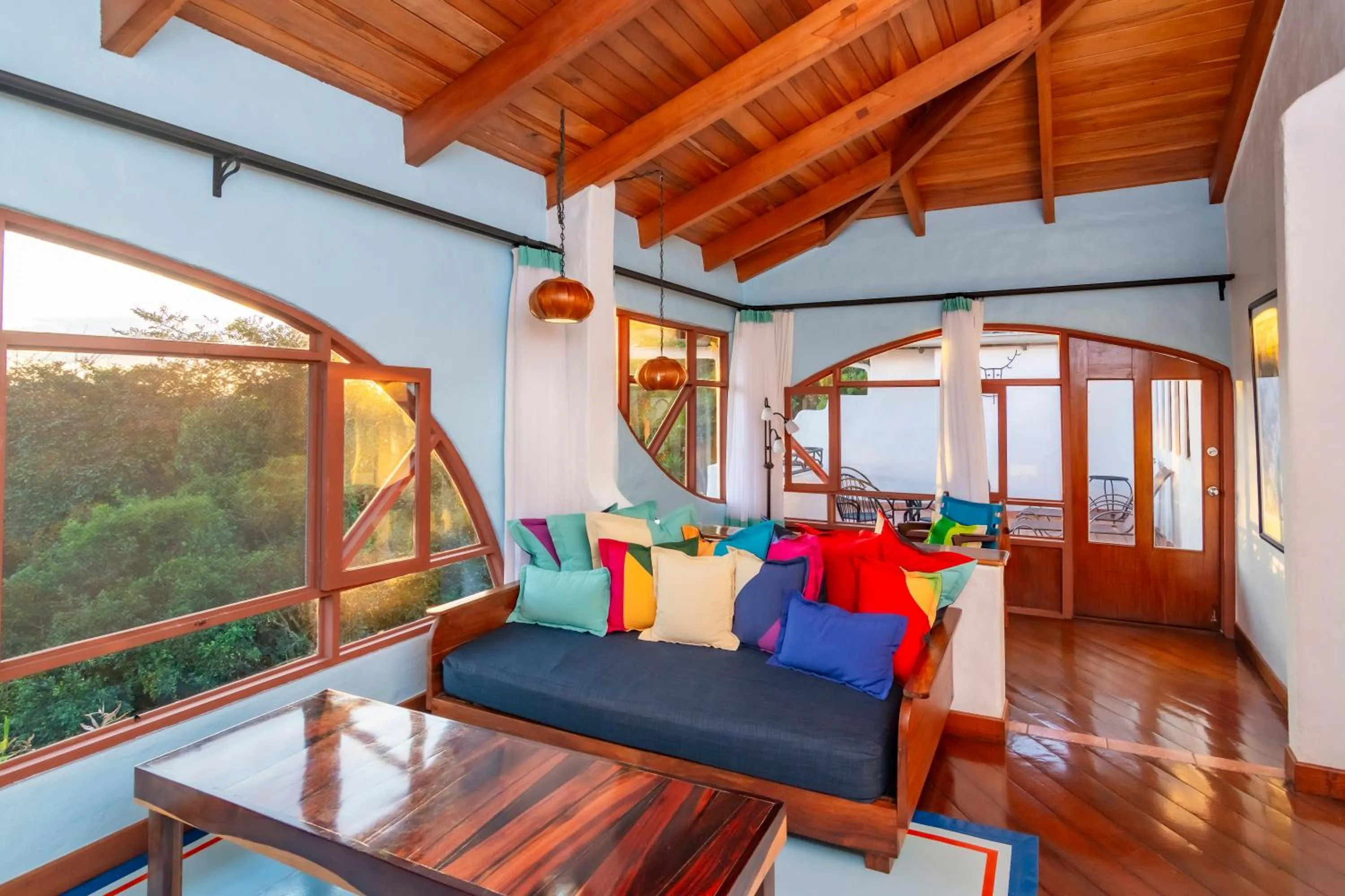 Living room in Finca Rosa Blanca Coffee Farm and Inn