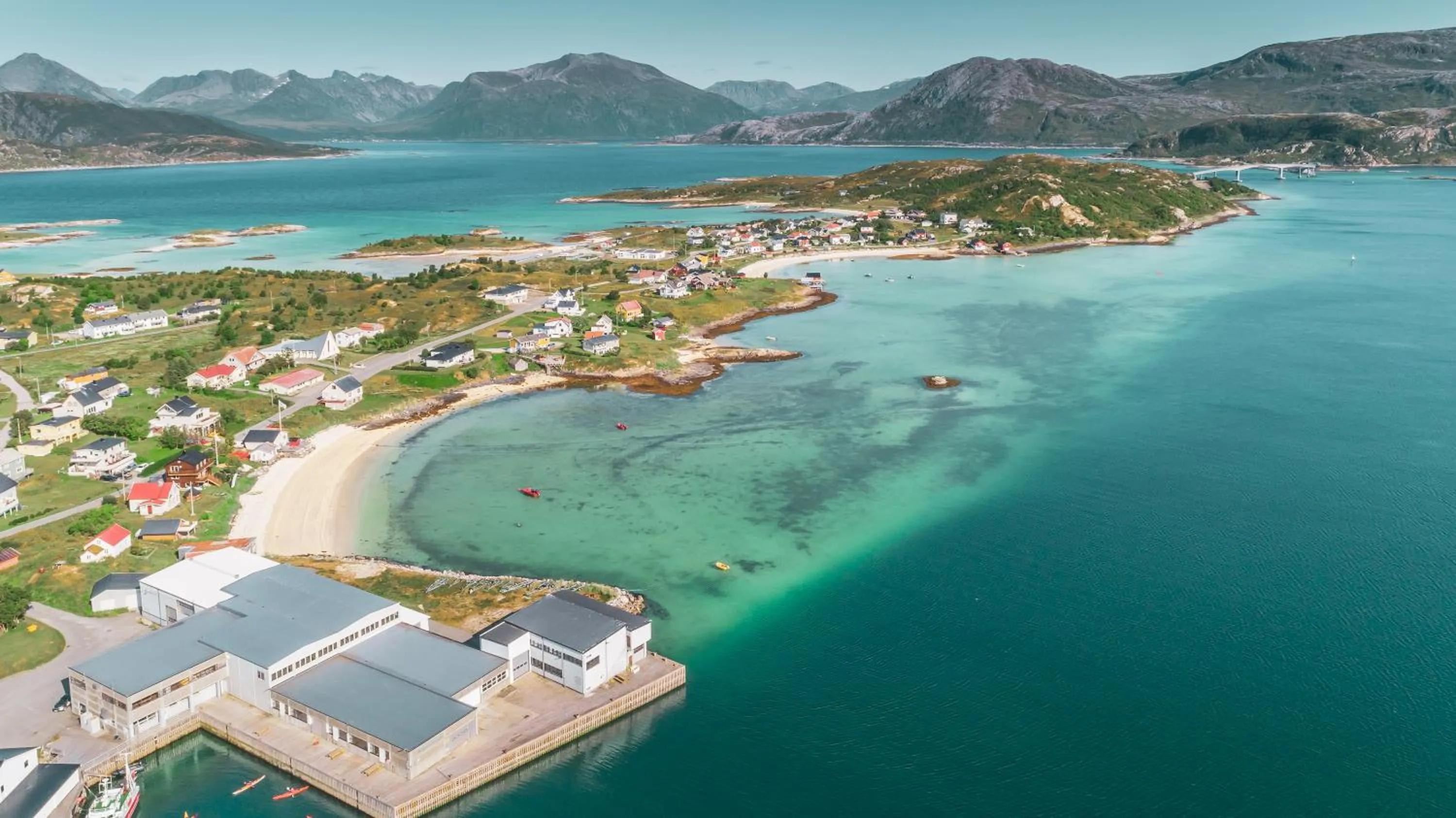 Neighbourhood in Sommarøy Arctic Hotel Tromsø