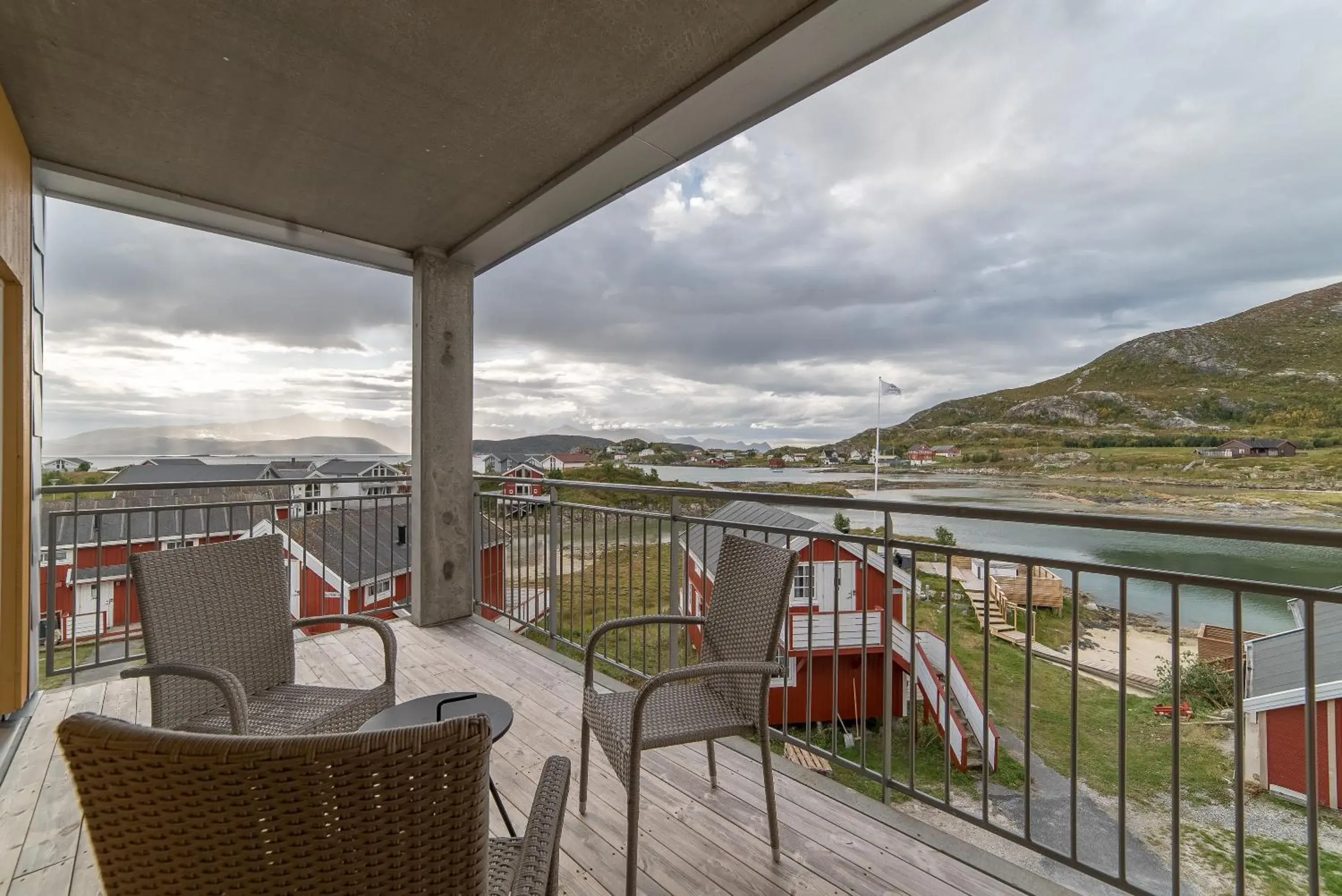 Lake view in Sommarøy Arctic Hotel Tromsø Lake view in Sommarøy Arctic Hotel Tromsø