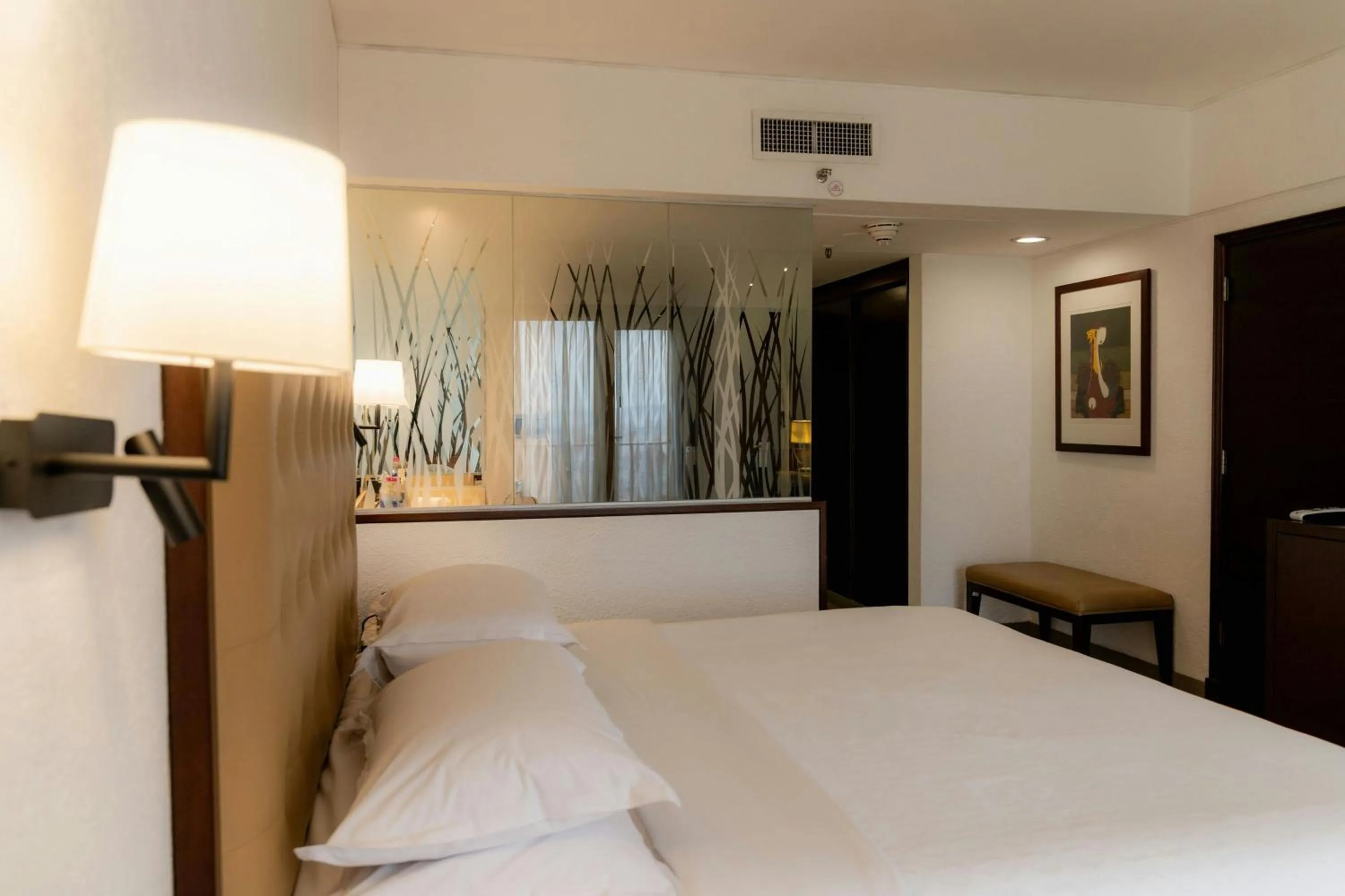 Photo of the whole room, Bed in Sheraton Lima Historic Center