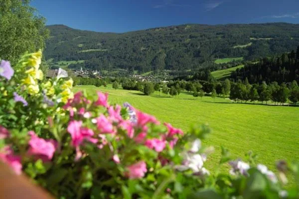Two-Bedroom Apartment in Hotel Taxerhof