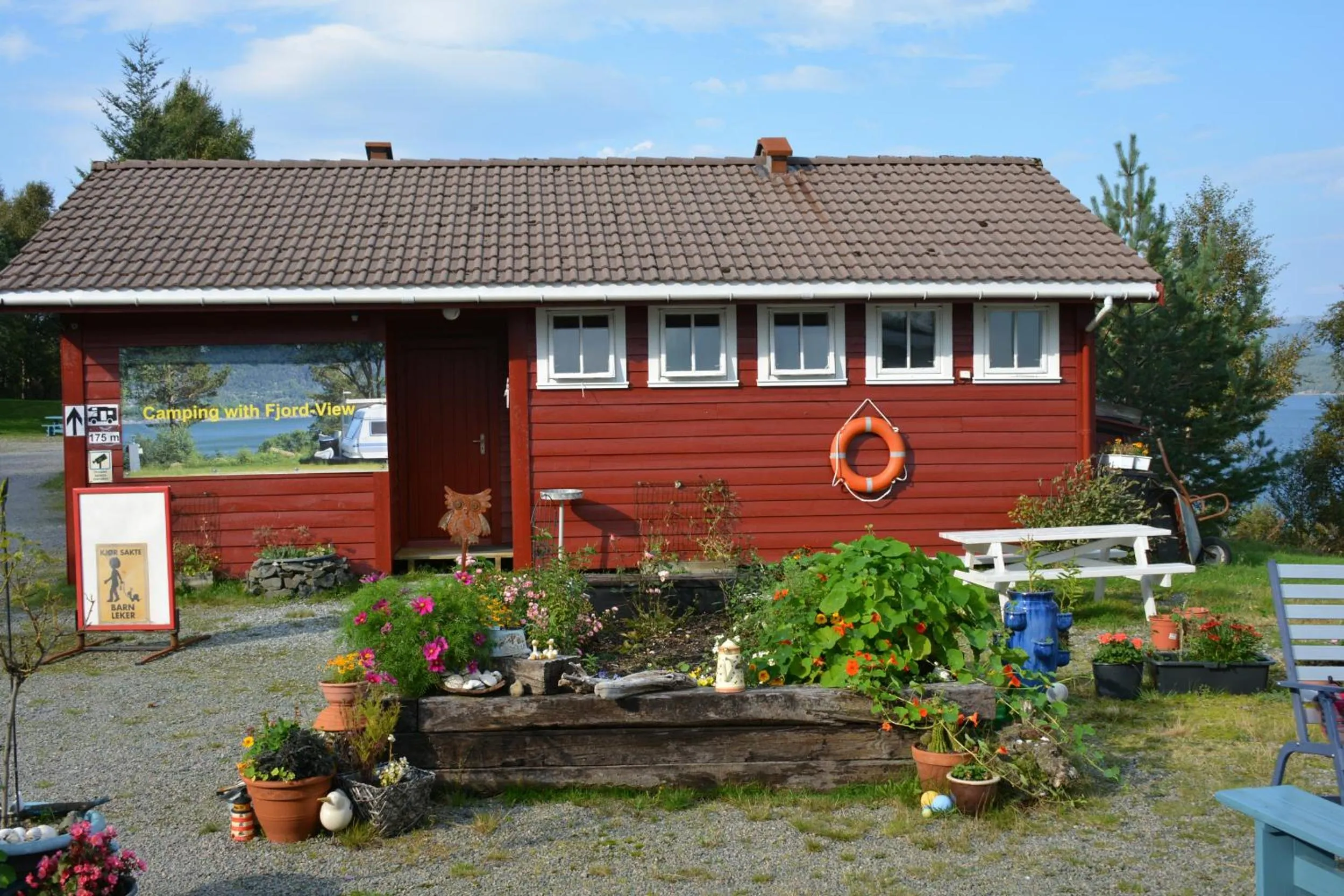 Shower in Langenuen Motel & Camping