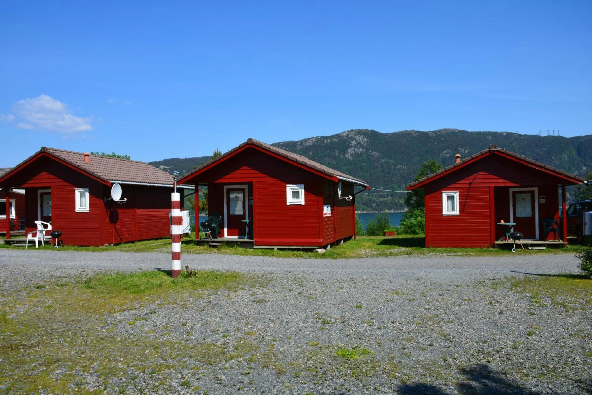 Facade/entrance in Langenuen Motel & Camping