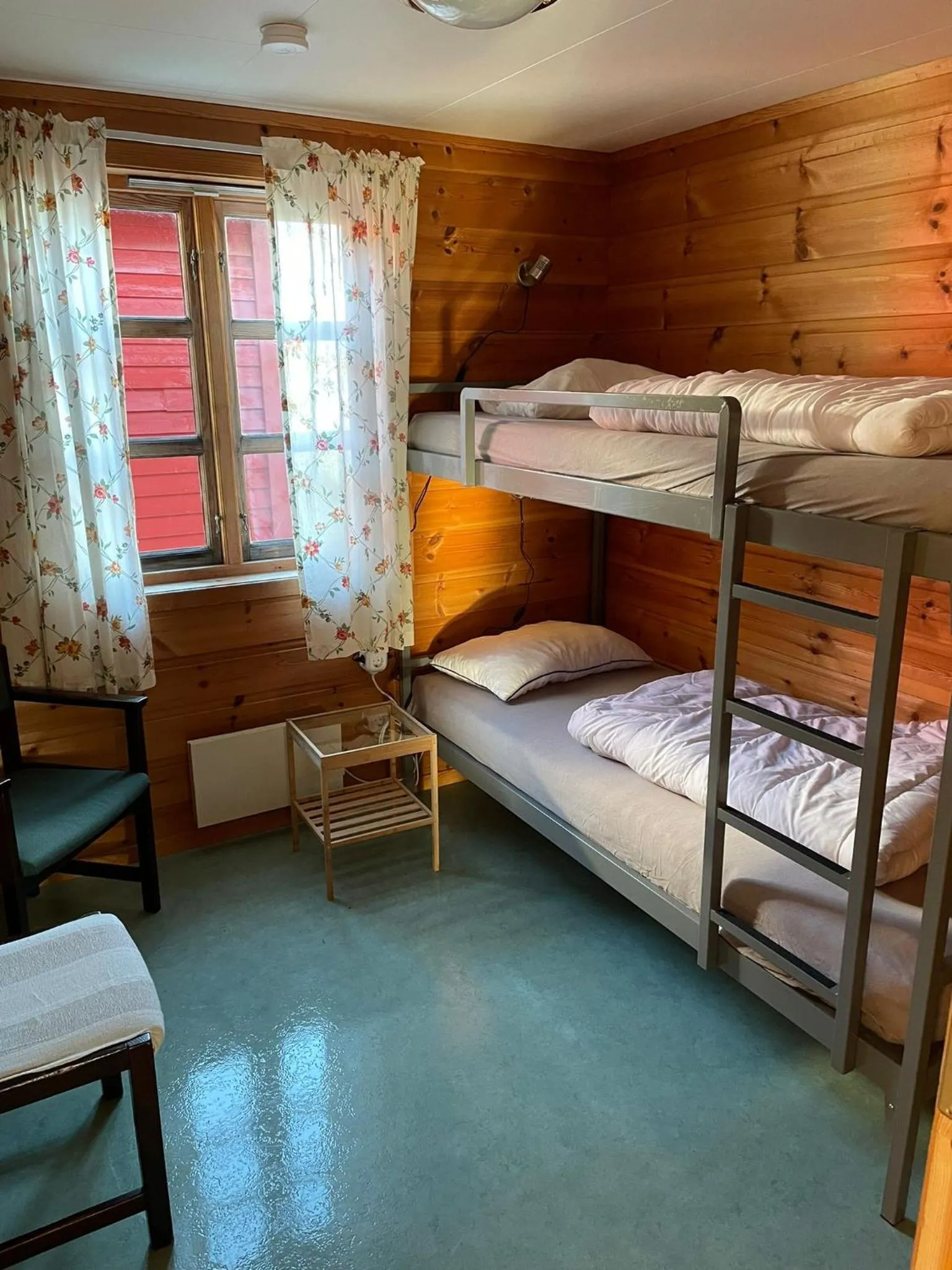bunk bed, Bed in Langenuen Motel & Camping