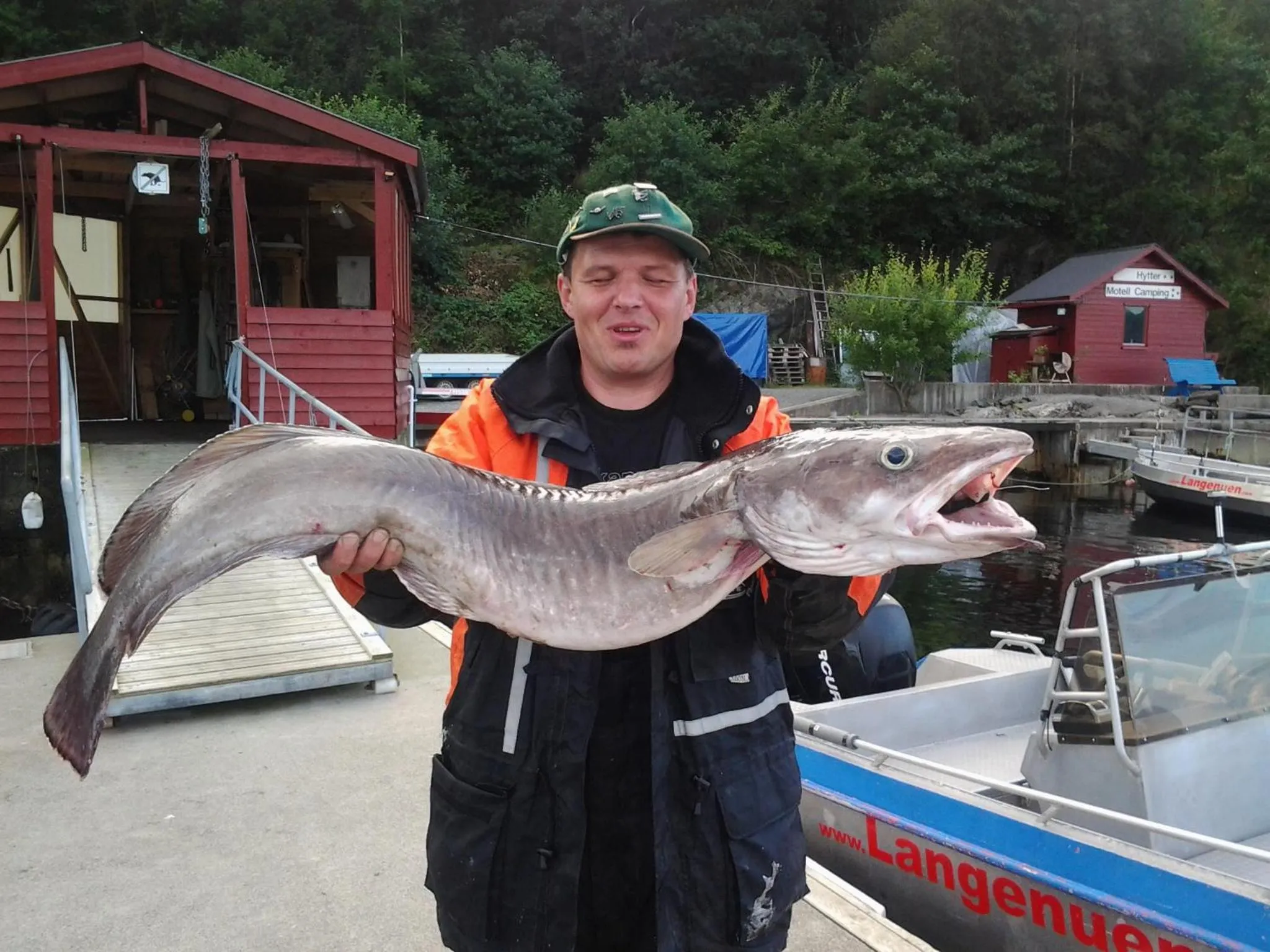 Fishing in Langenuen Motel & Camping