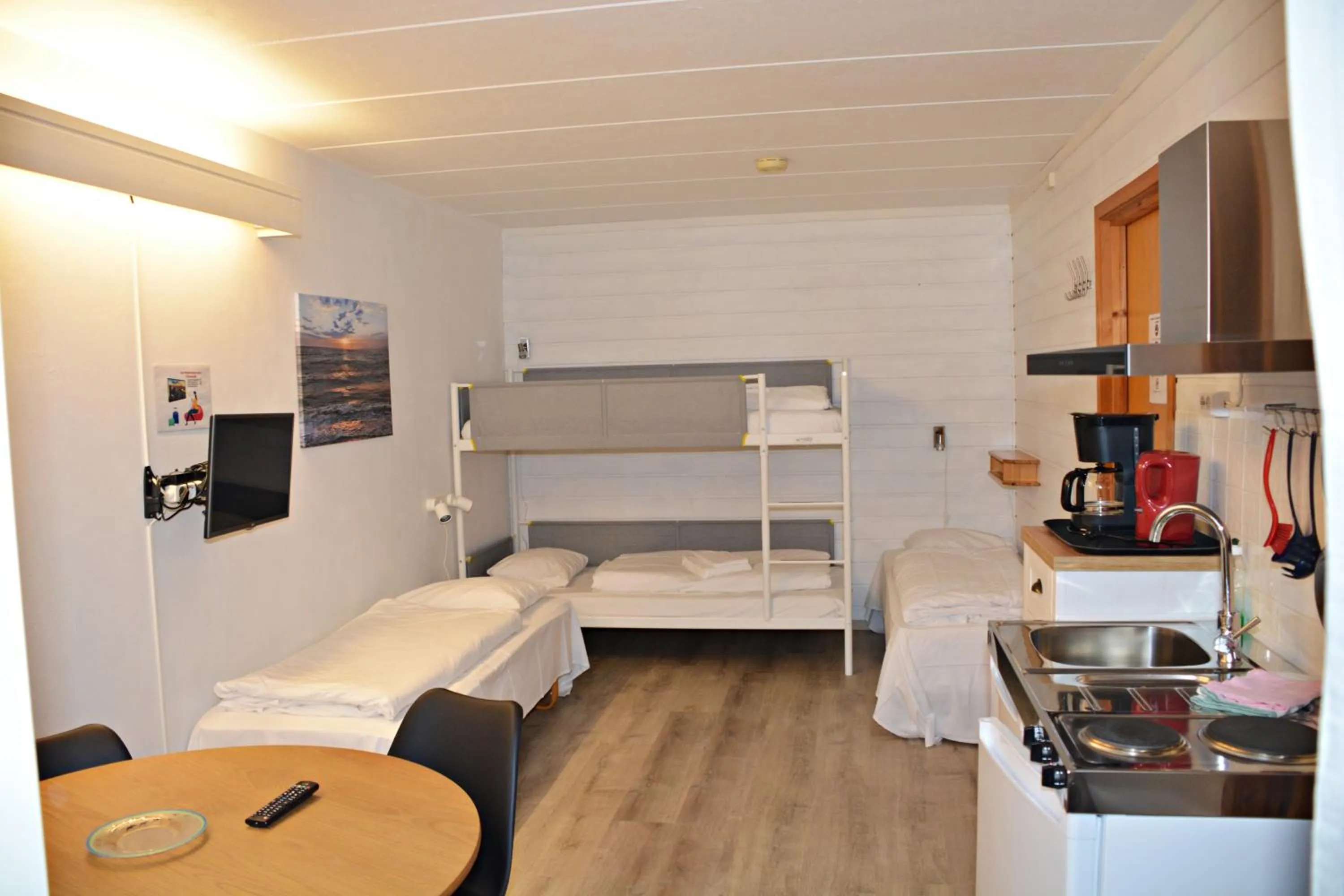 Bed in Langenuen Motel & Camping