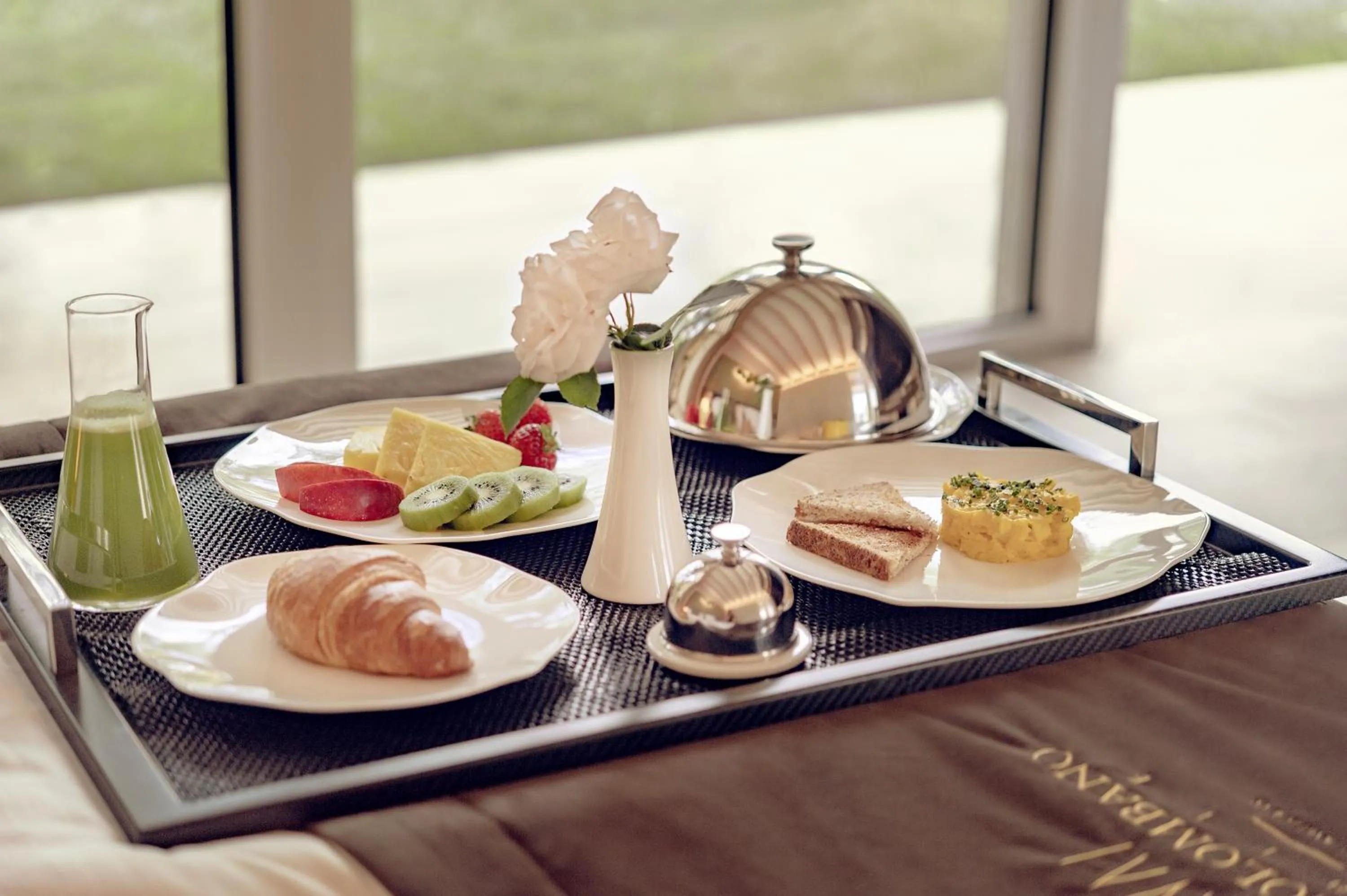 Bedroom in San Colombano Suites